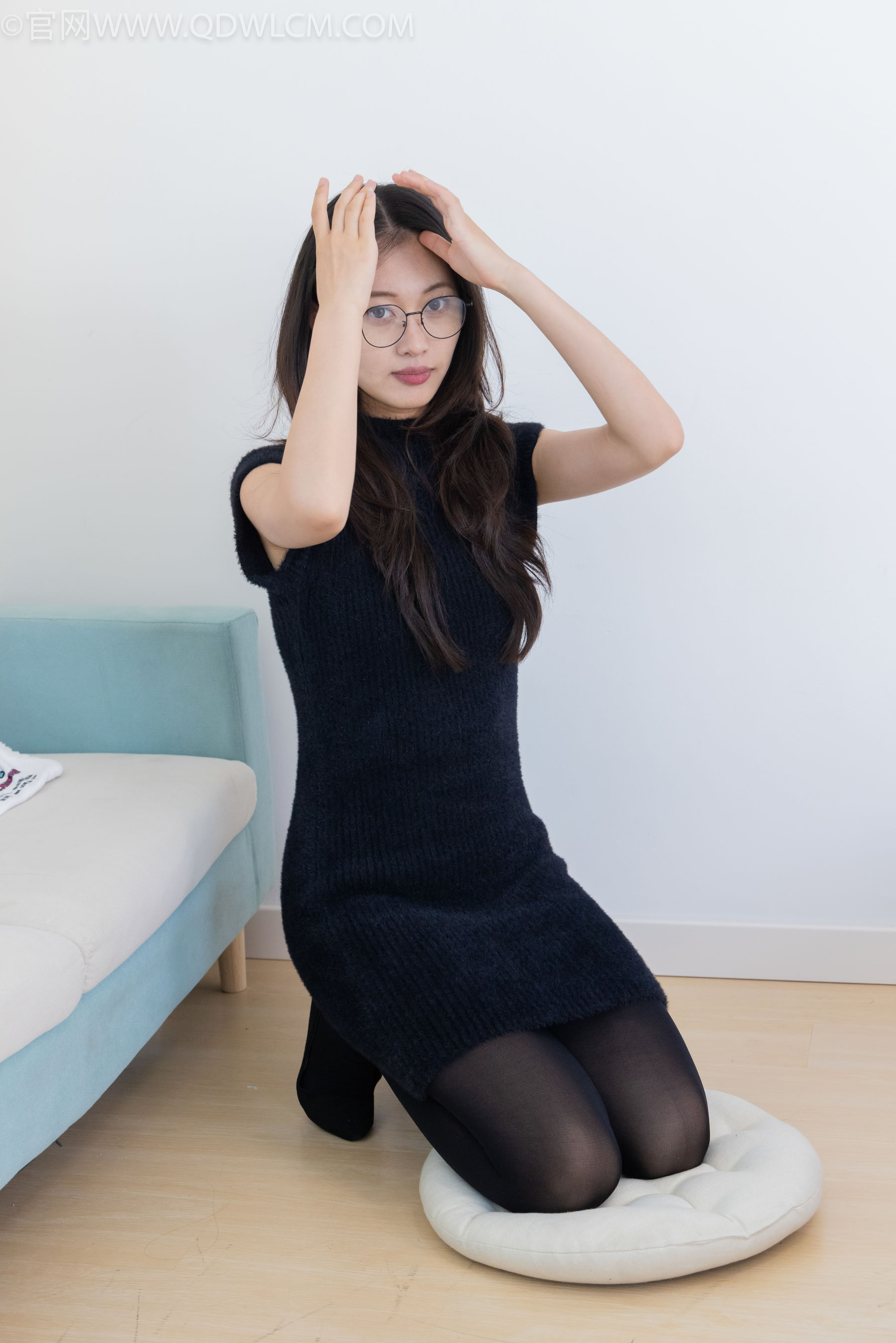 View - 物恋传媒 - Chiness Model  No.2115 小优 - 美好的过往 - 图库库