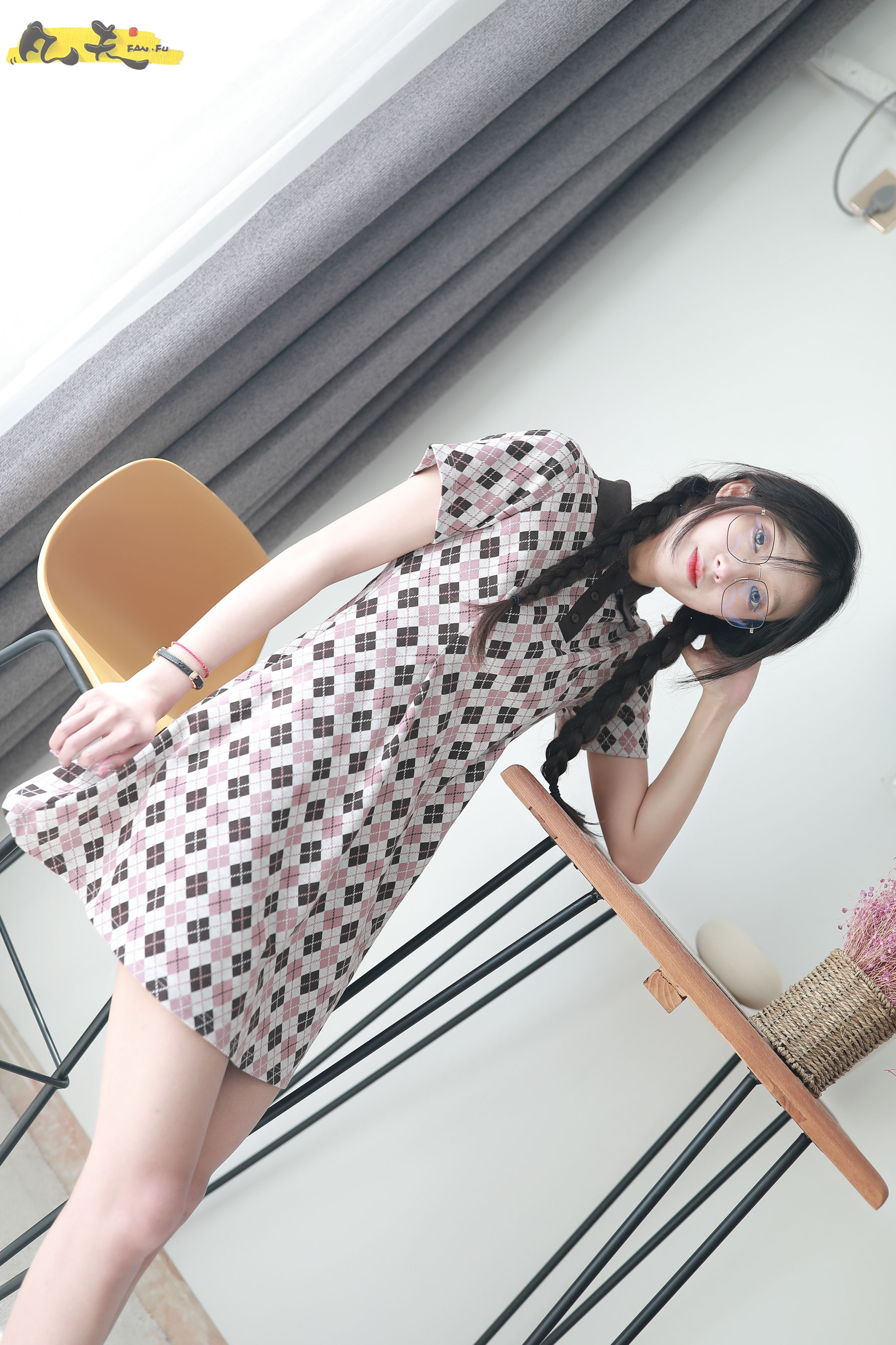 Gallery - 凡夫摄影 - 夏妹 板鞋白棉袜 - 图库库