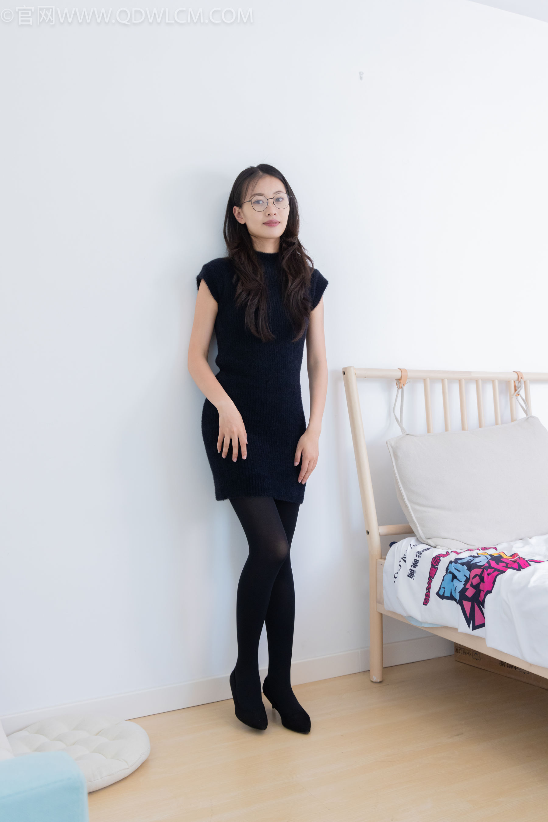 View - 物恋传媒 - Chiness Model  No.2115 小优 - 美好的过往 - 图库库