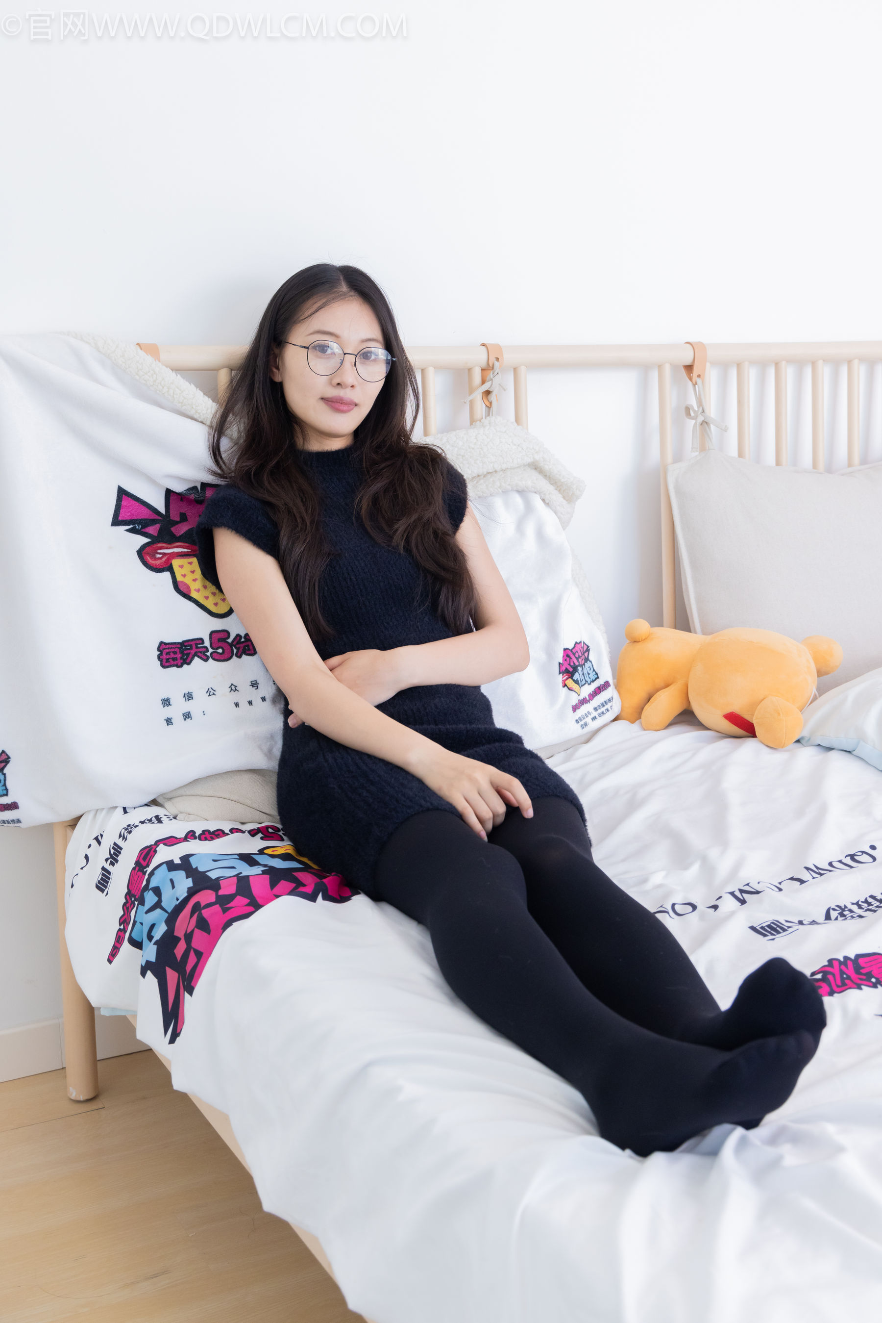 View - 物恋传媒 - Chiness Model  No.2115 小优 - 美好的过往 - 图库库