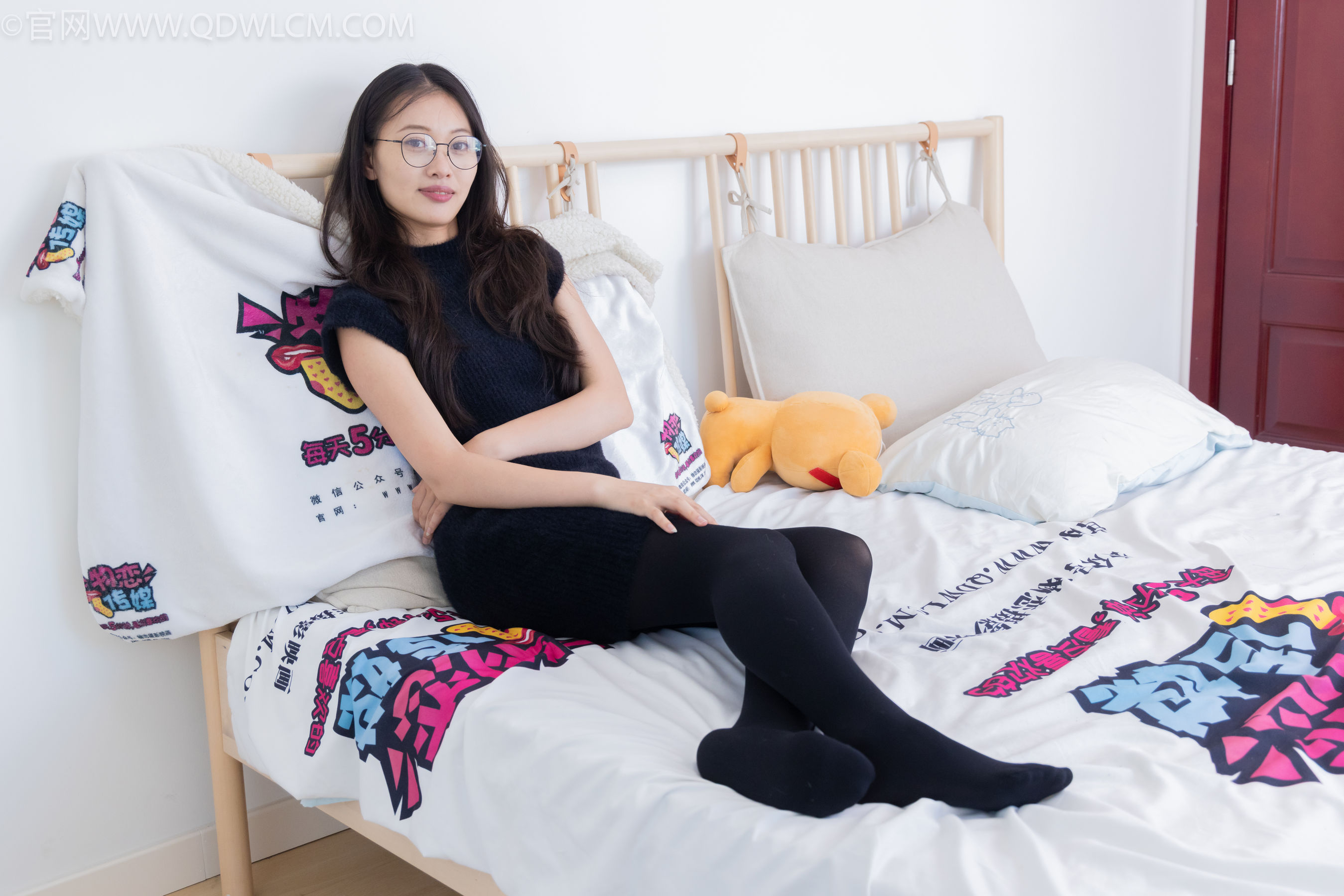 View - 物恋传媒 - Chiness Model  No.2115 小优 - 美好的过往 - 图库库