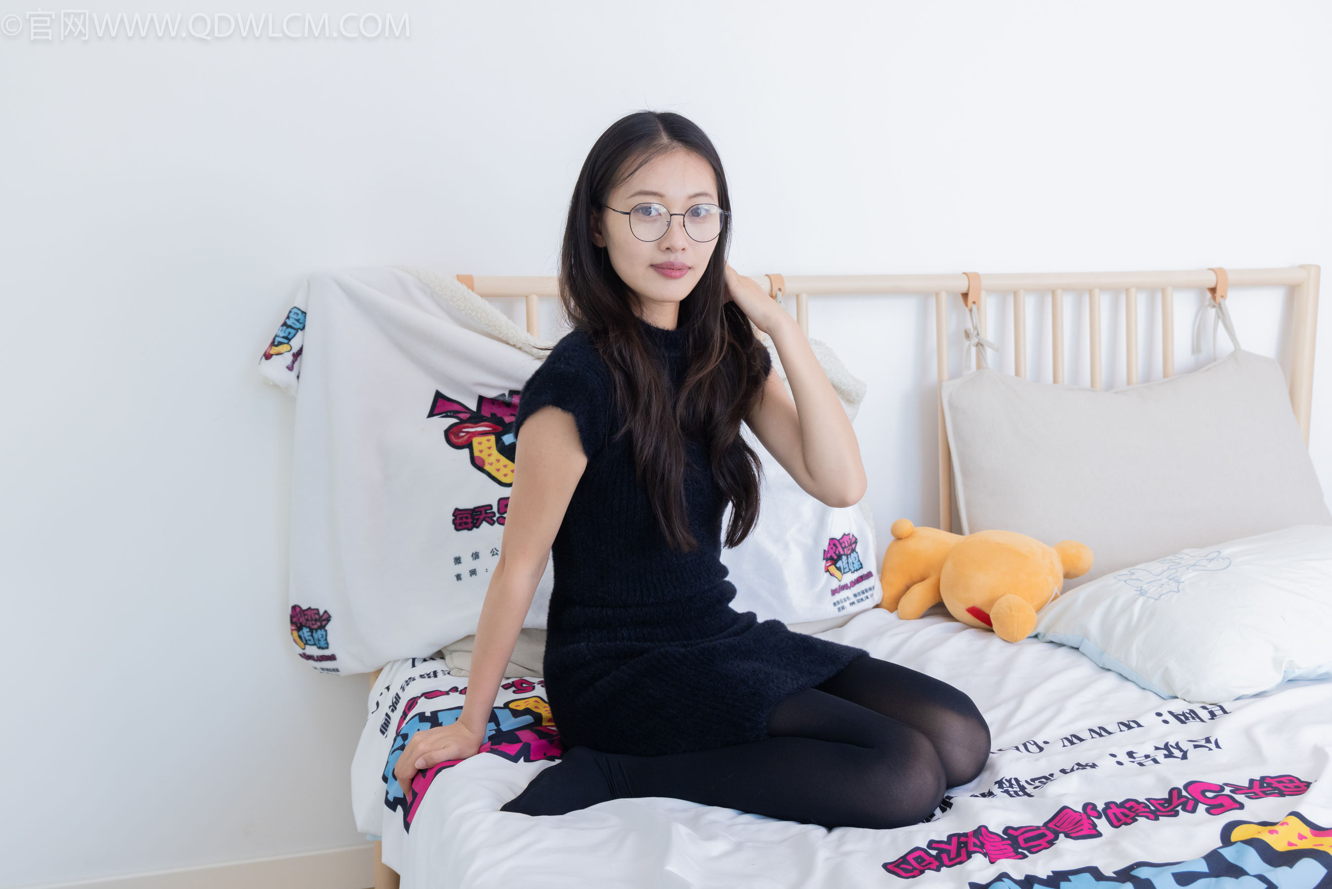 View - 物恋传媒 - Chiness Model  No.2115 小优 - 美好的过往 - 图库库