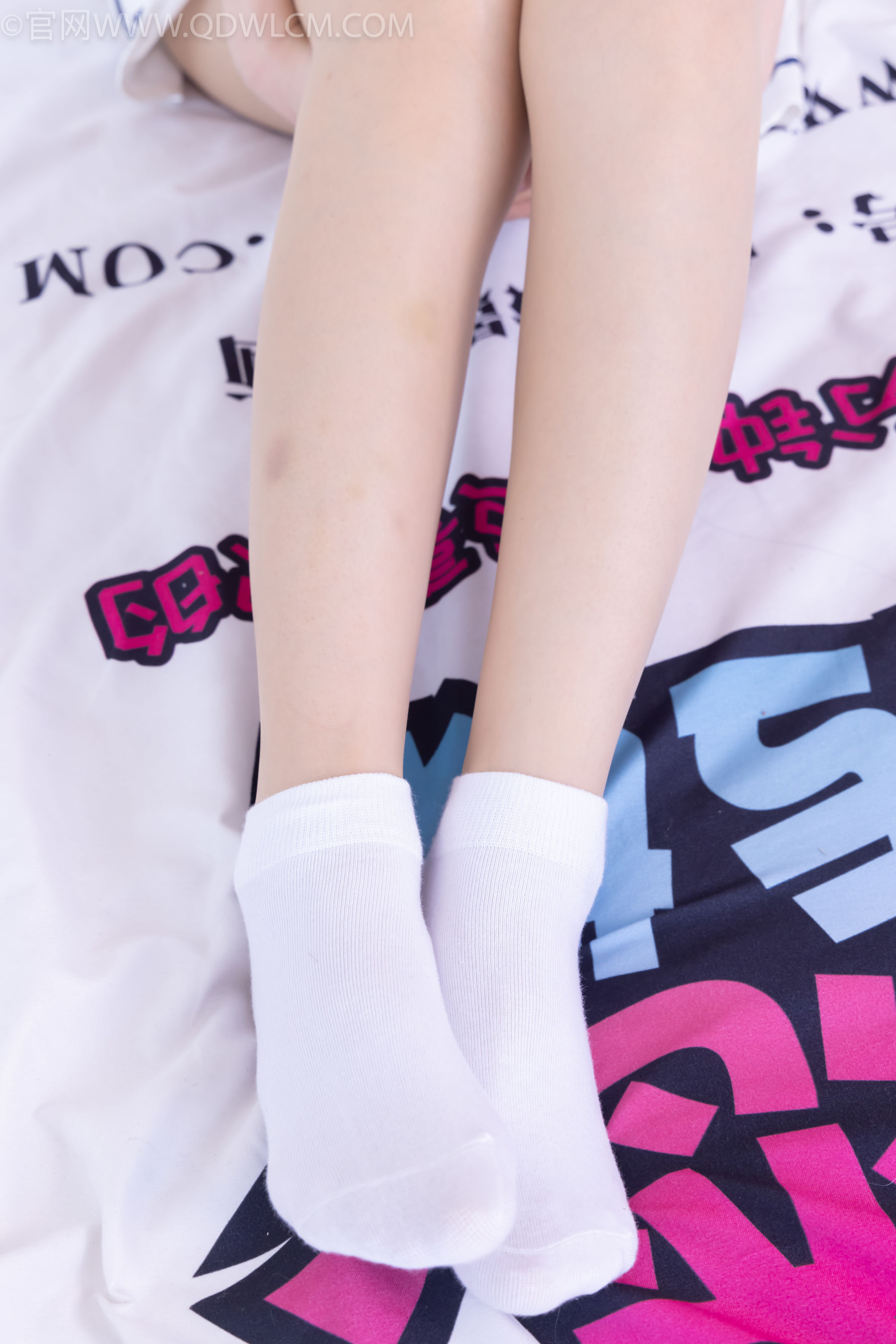 Gallery - 物恋传媒 - Chiness Model  No.2110 菜菜 - 不期而遇 - 图库库