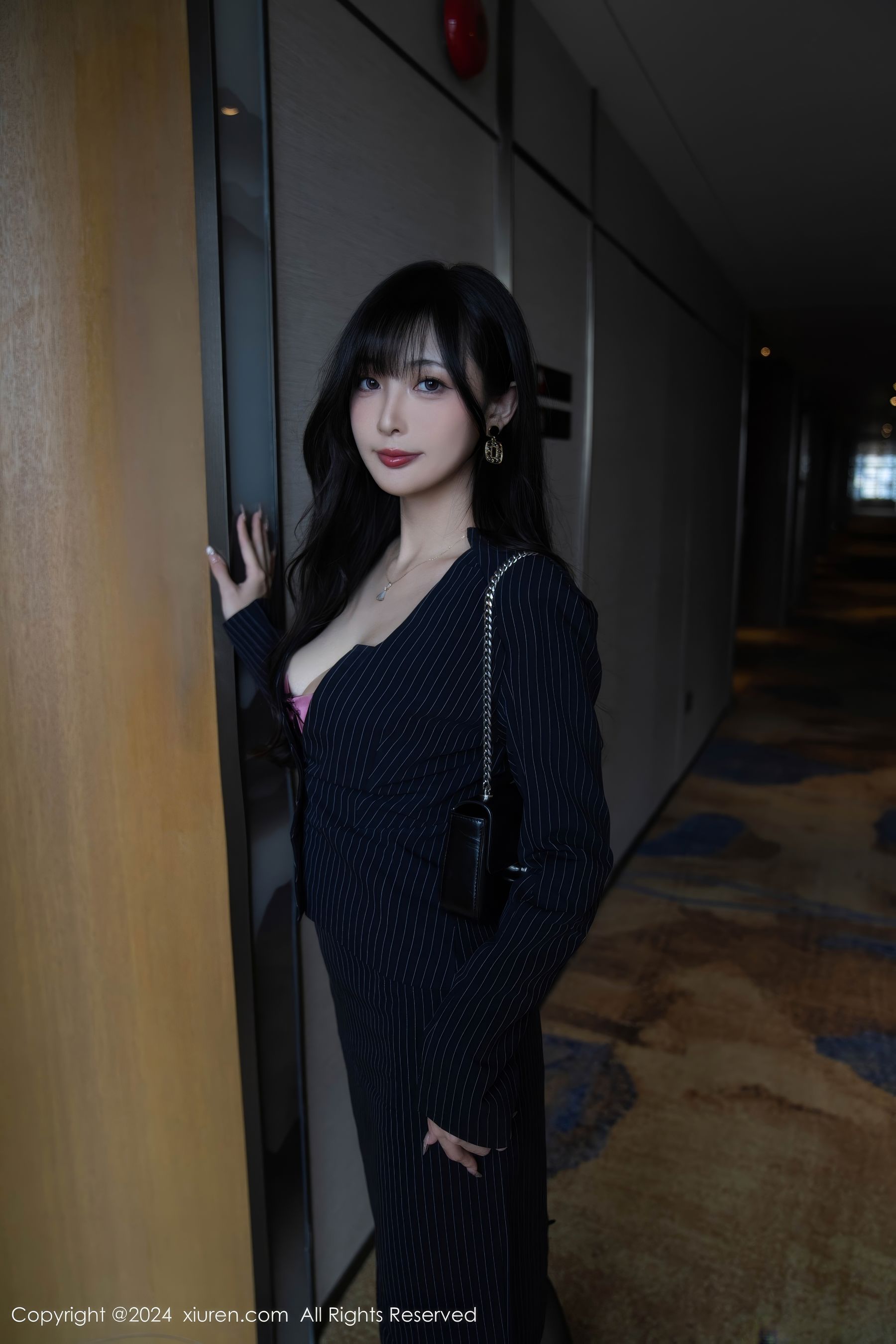 View - [XiuRen] 2024.09.20 No.9186 林星阑 - 图库库