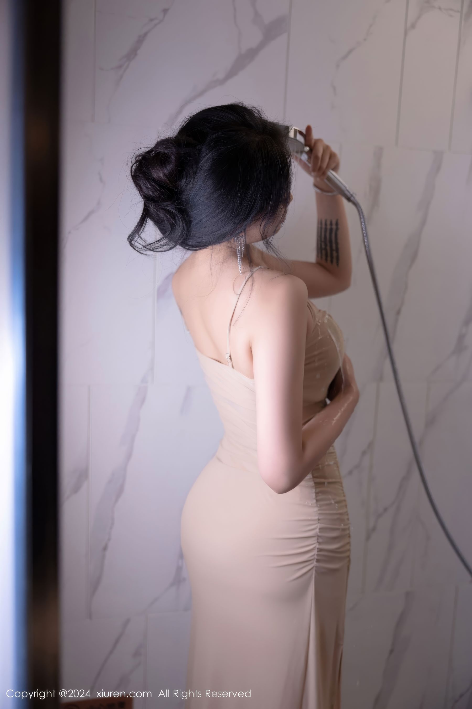 View - [XiuRen] 2024.09.19 No.9180 娜比 - 图库库