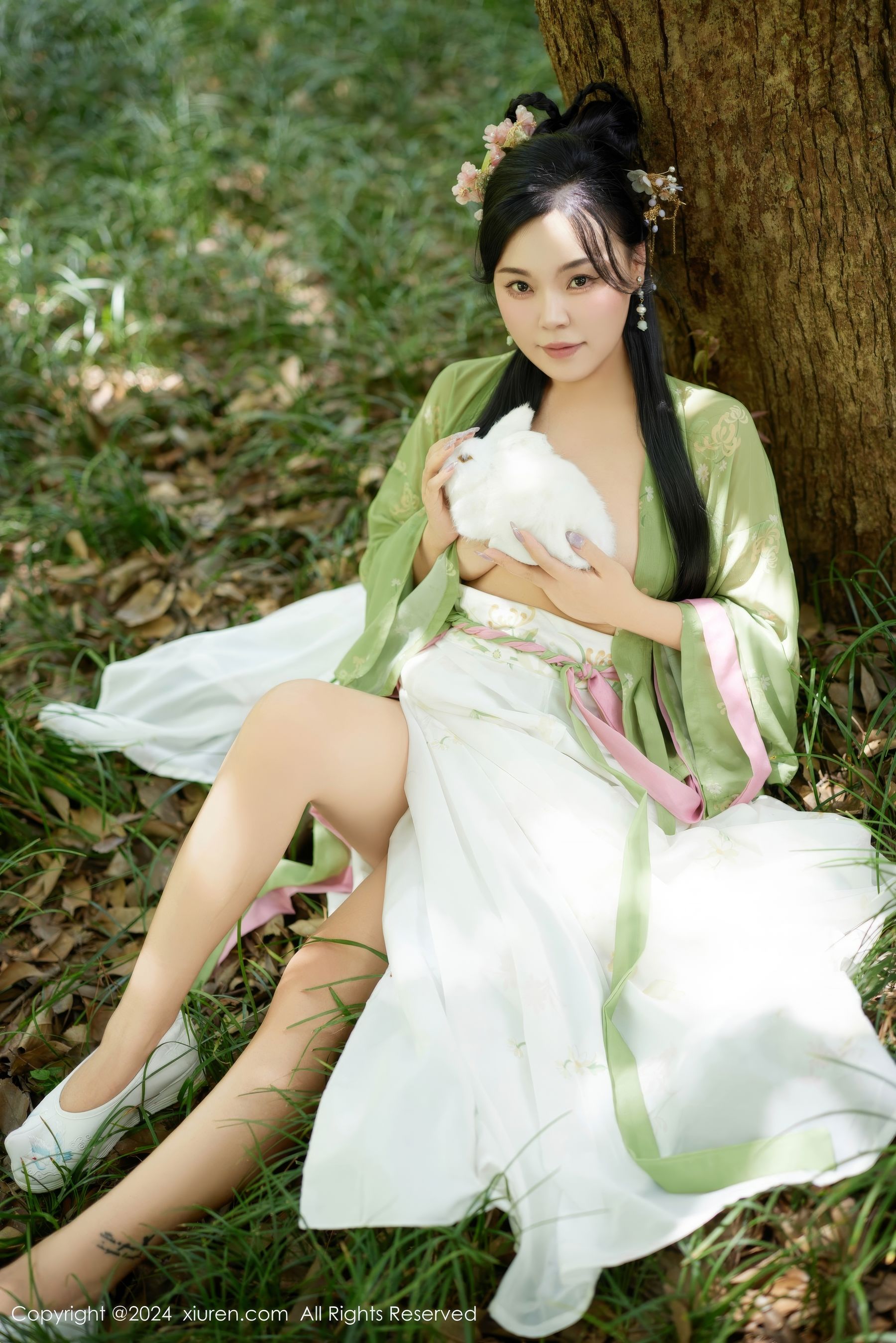 View - [XiuRen] 2024.09.14 No.9162 麦田 - 图库库