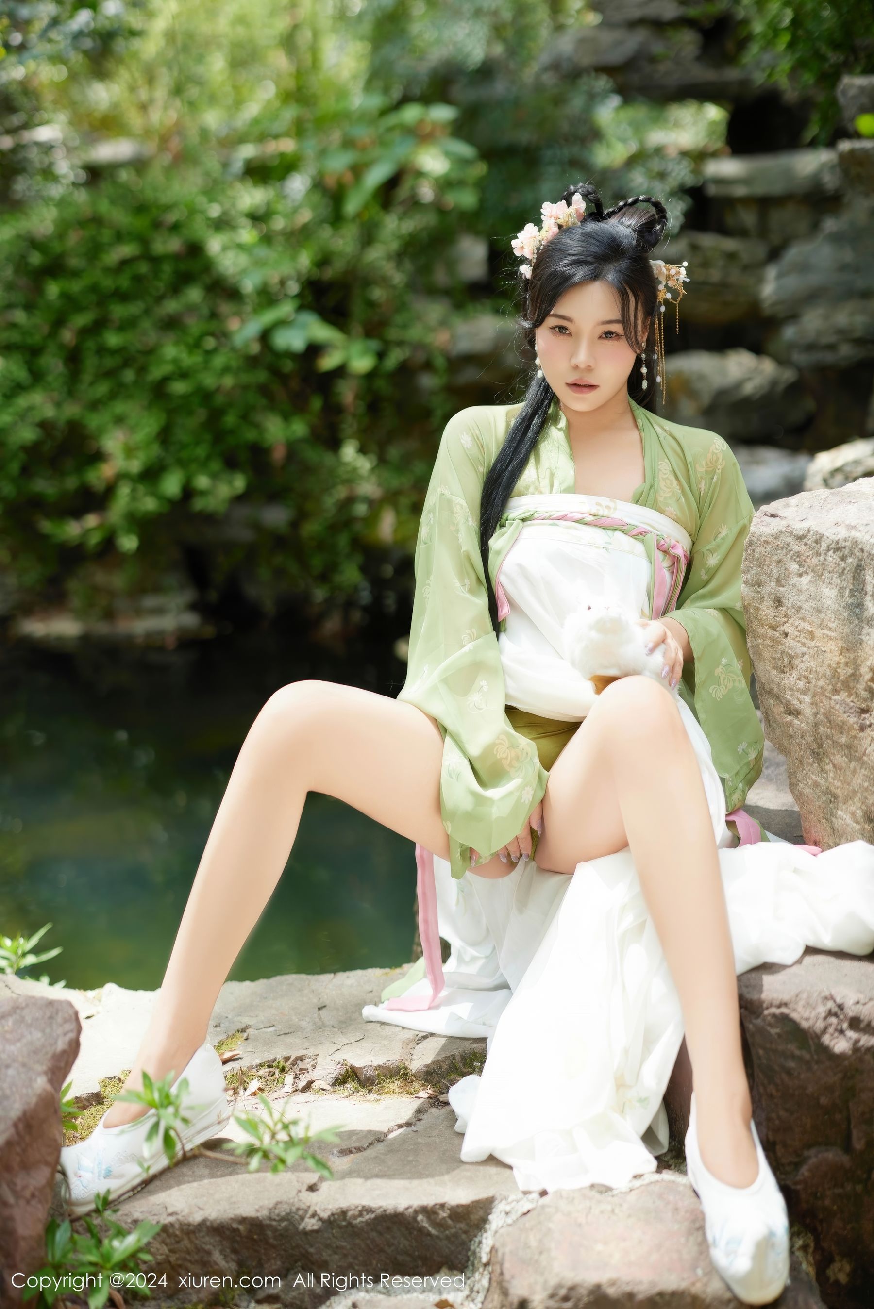 View - [XiuRen] 2024.09.14 No.9162 麦田 - 图库库