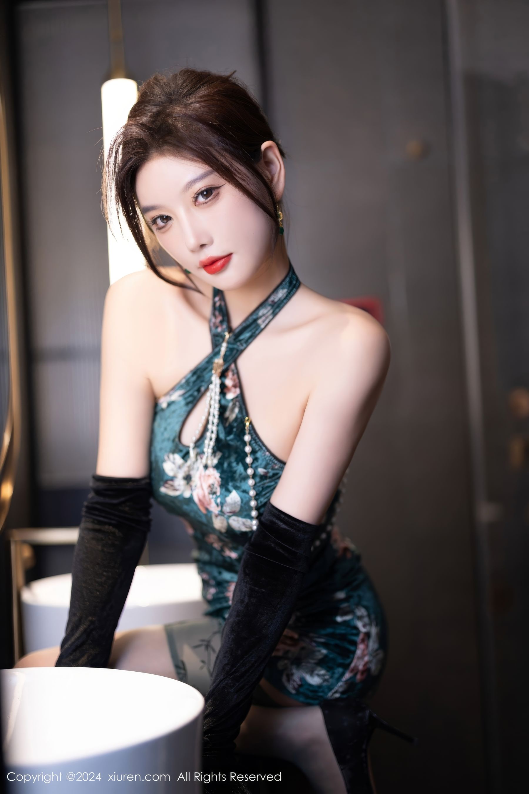 View - [XiuRen] 2024.09.14 No.9165 杨晨晨Yome - 图库库