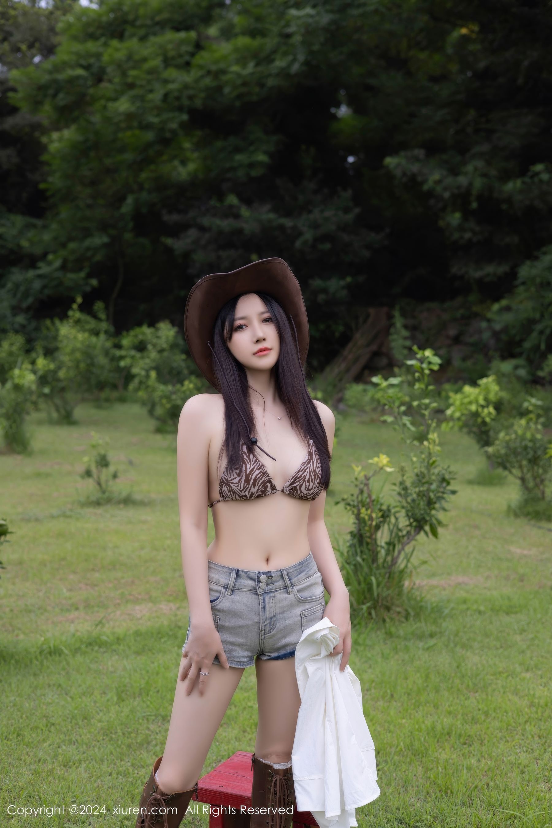 View - [XiuRen] 2024.09.14 No.9166 鱼子酱Fish - 图库库