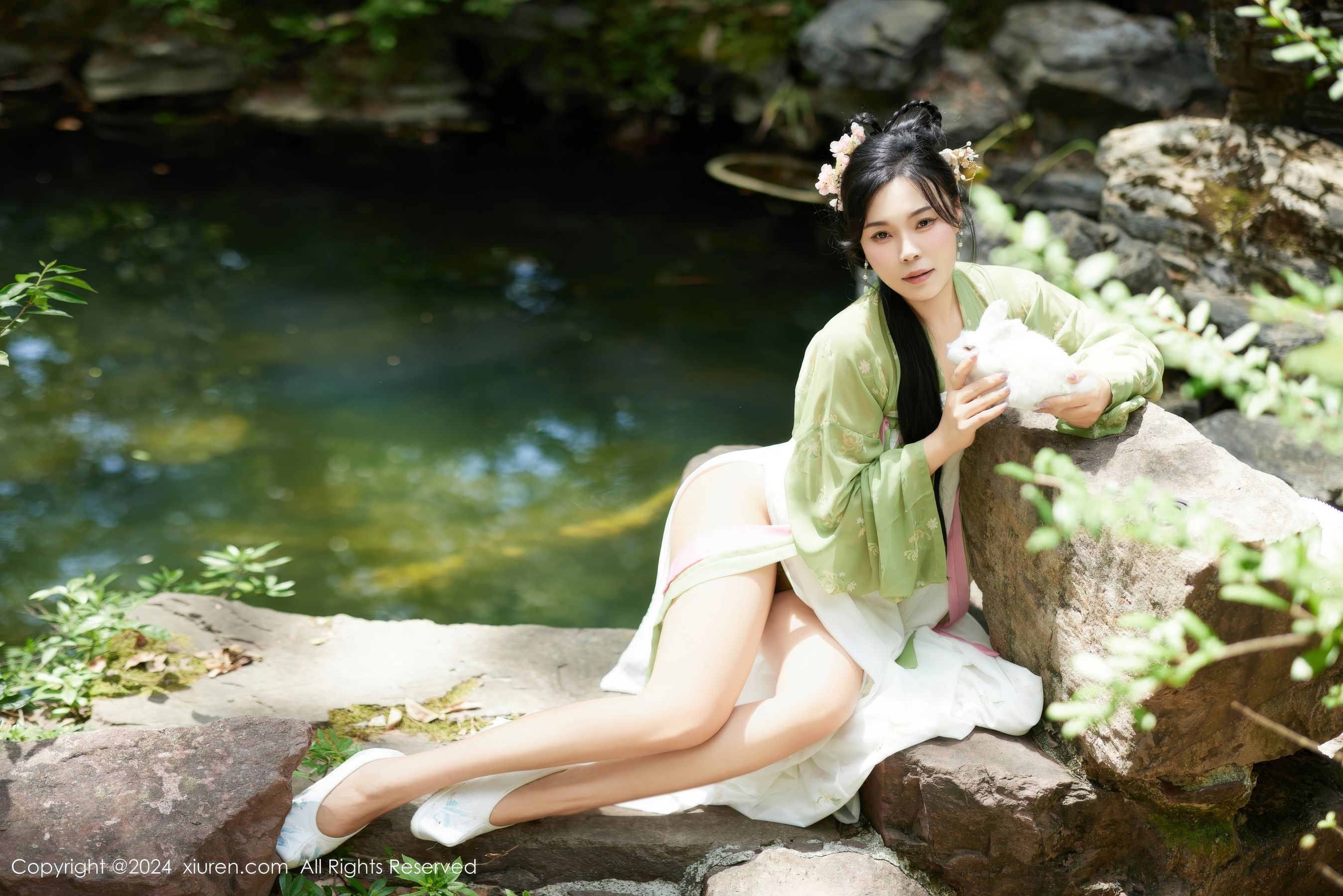 View - [XiuRen] 2024.09.14 No.9162 麦田 - 图库库