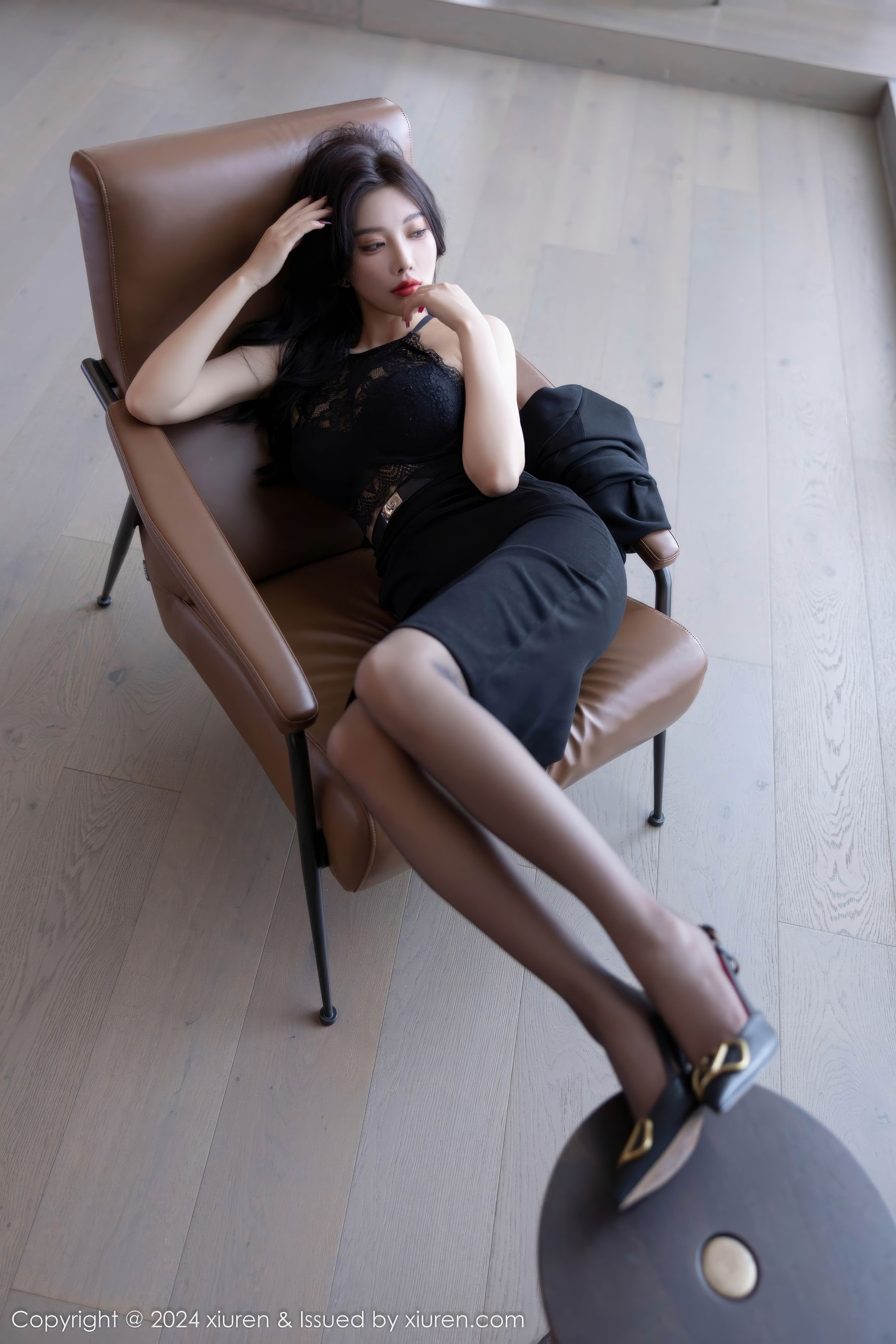 View - [XiuRen] 2024.09.20 No.9190 杨晨晨Yome - 图库库