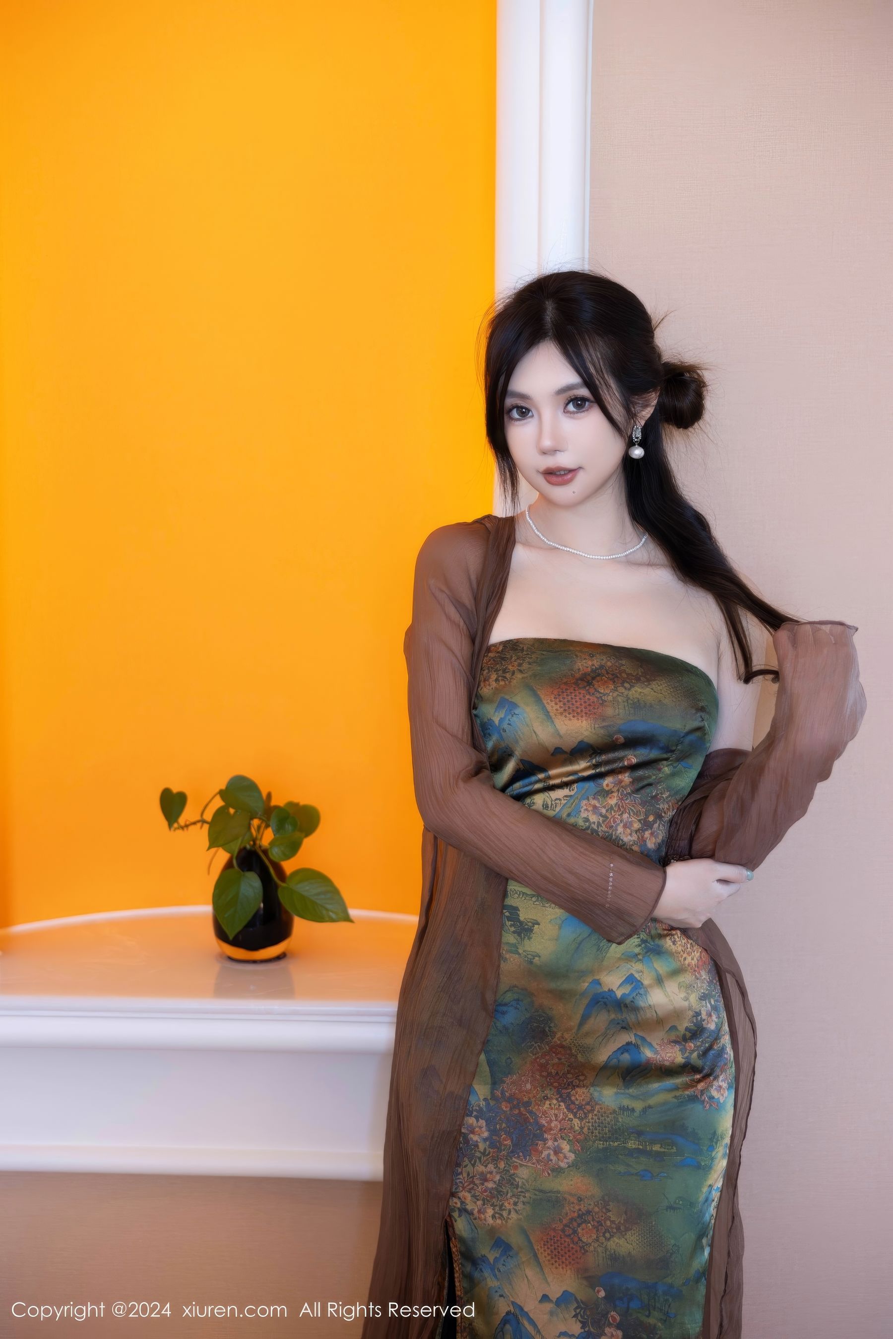 View - [XiuRen] 2024.09.14 No.9161 绮里嘉ula - 图库库