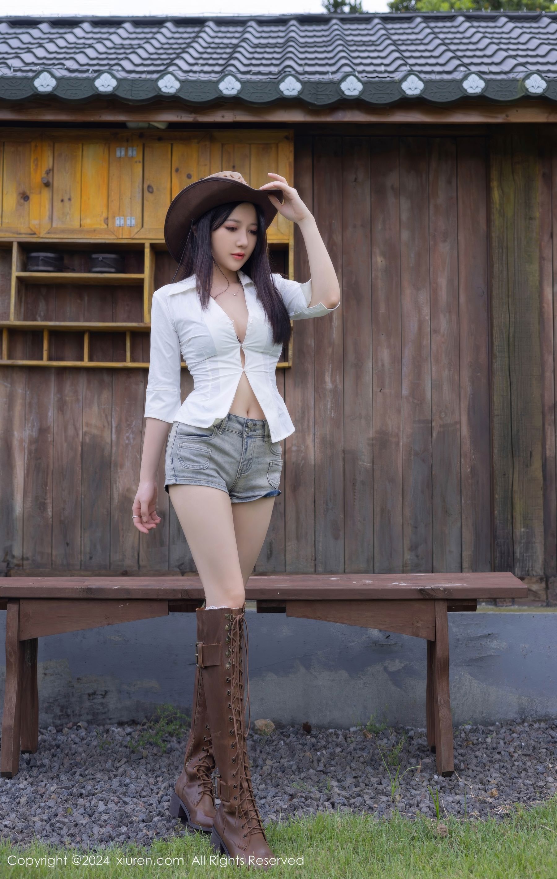 View - [XiuRen] 2024.09.14 No.9166 鱼子酱Fish - 图库库