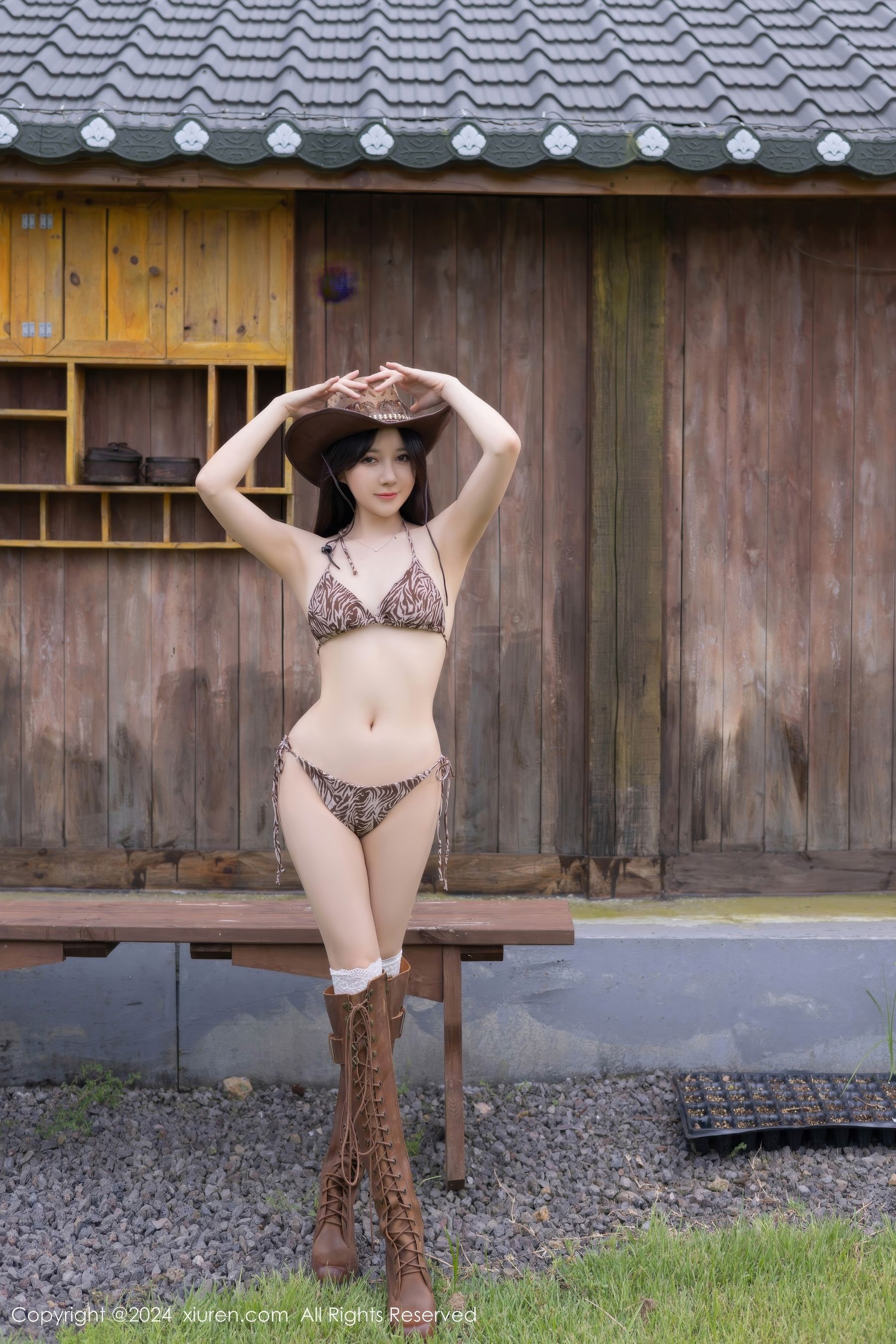 View - [XiuRen] 2024.09.14 No.9166 鱼子酱Fish - 图库库