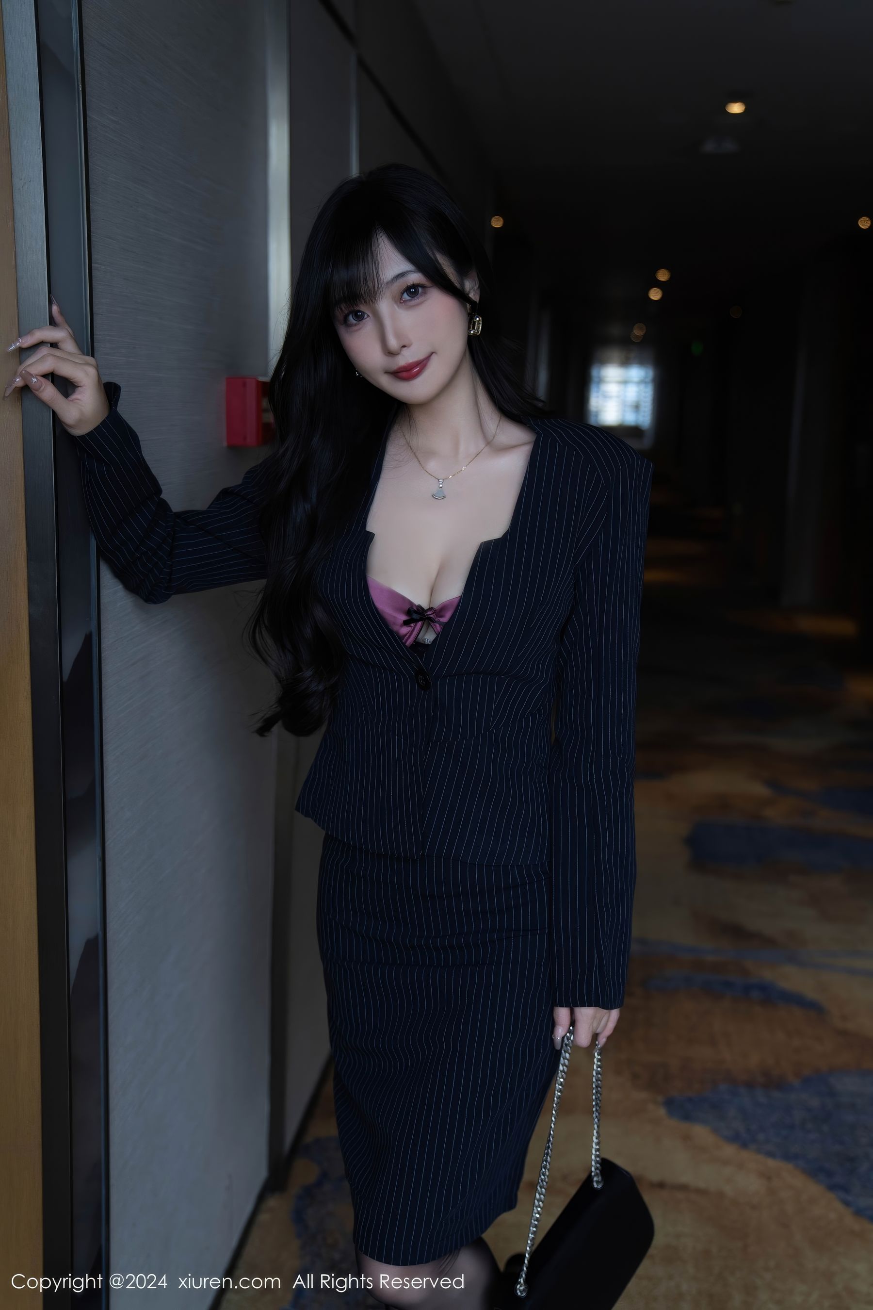 View - [XiuRen] 2024.09.20 No.9186 林星阑 - 图库库