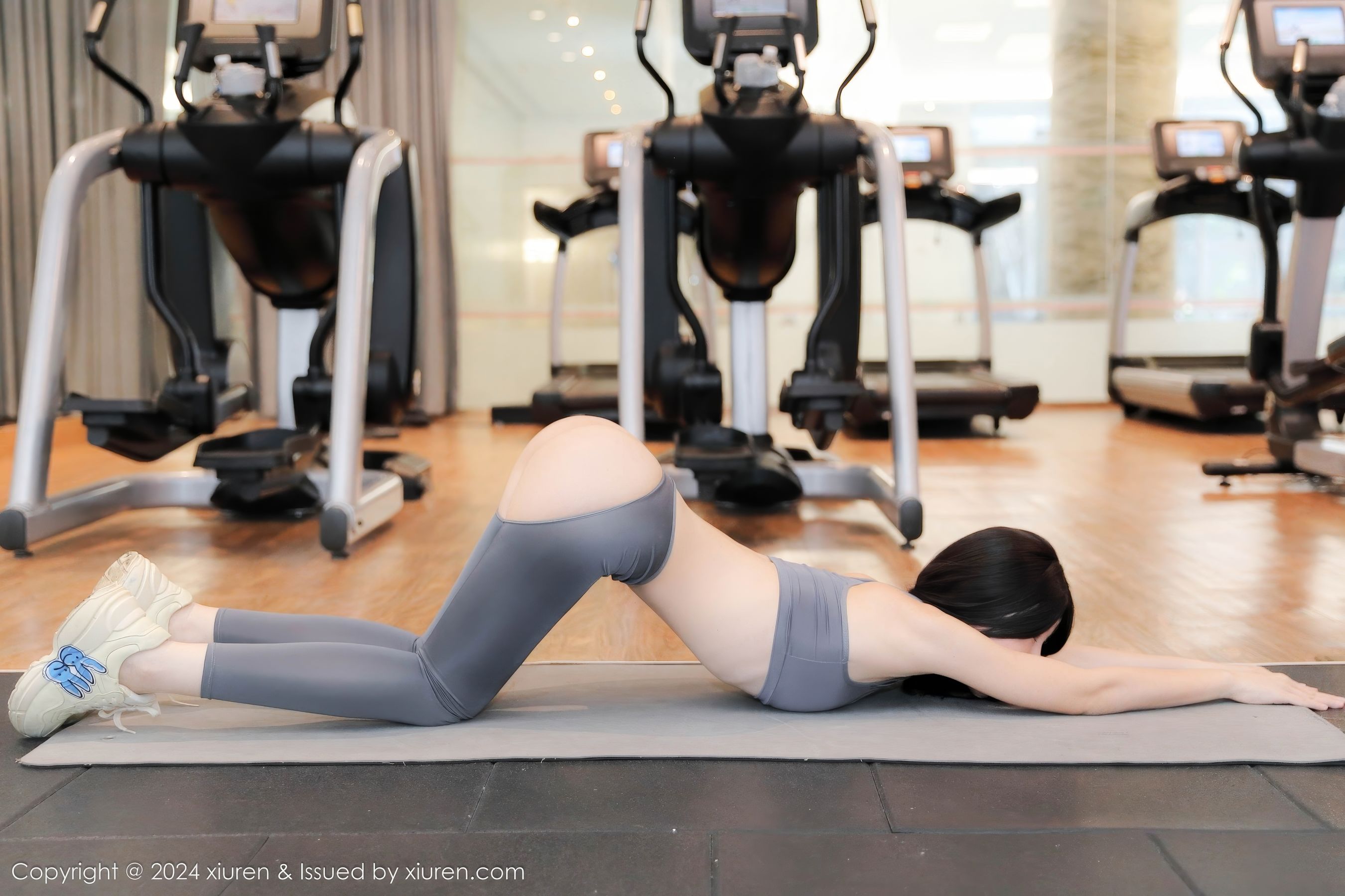 View - [XiuRen] 2024.09.20 No.9187 桃妖夭 - 图库库