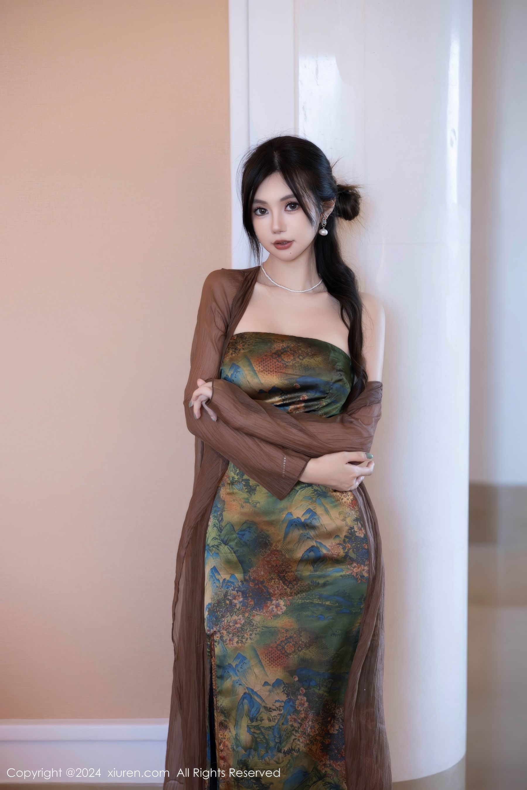 View - [XiuRen] 2024.09.14 No.9161 绮里嘉ula - 图库库