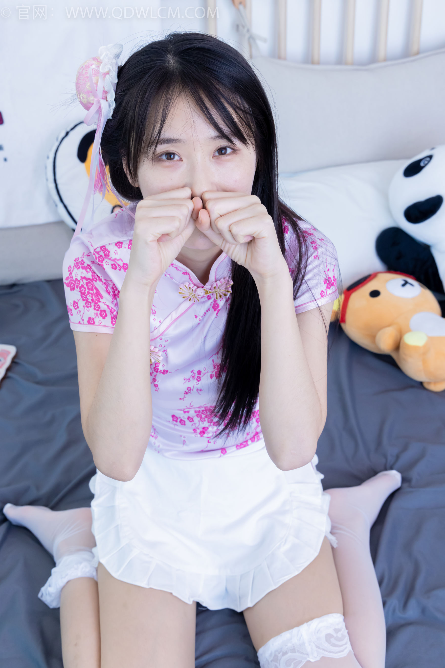 View - 物恋传媒 - Chiness Model  No.2130 菜菜 - 粉红泡泡 - 图库库