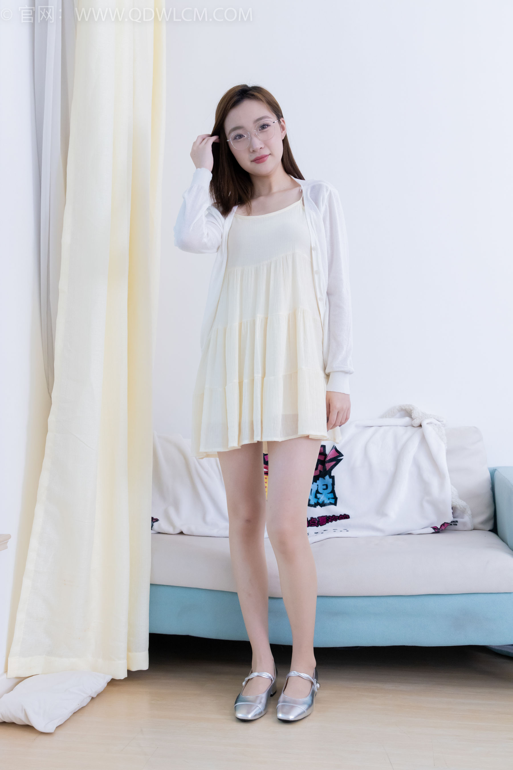 View - 物恋传媒 - Chiness Model  No.2129 恬恬 - 相思愈浓 - 图库库