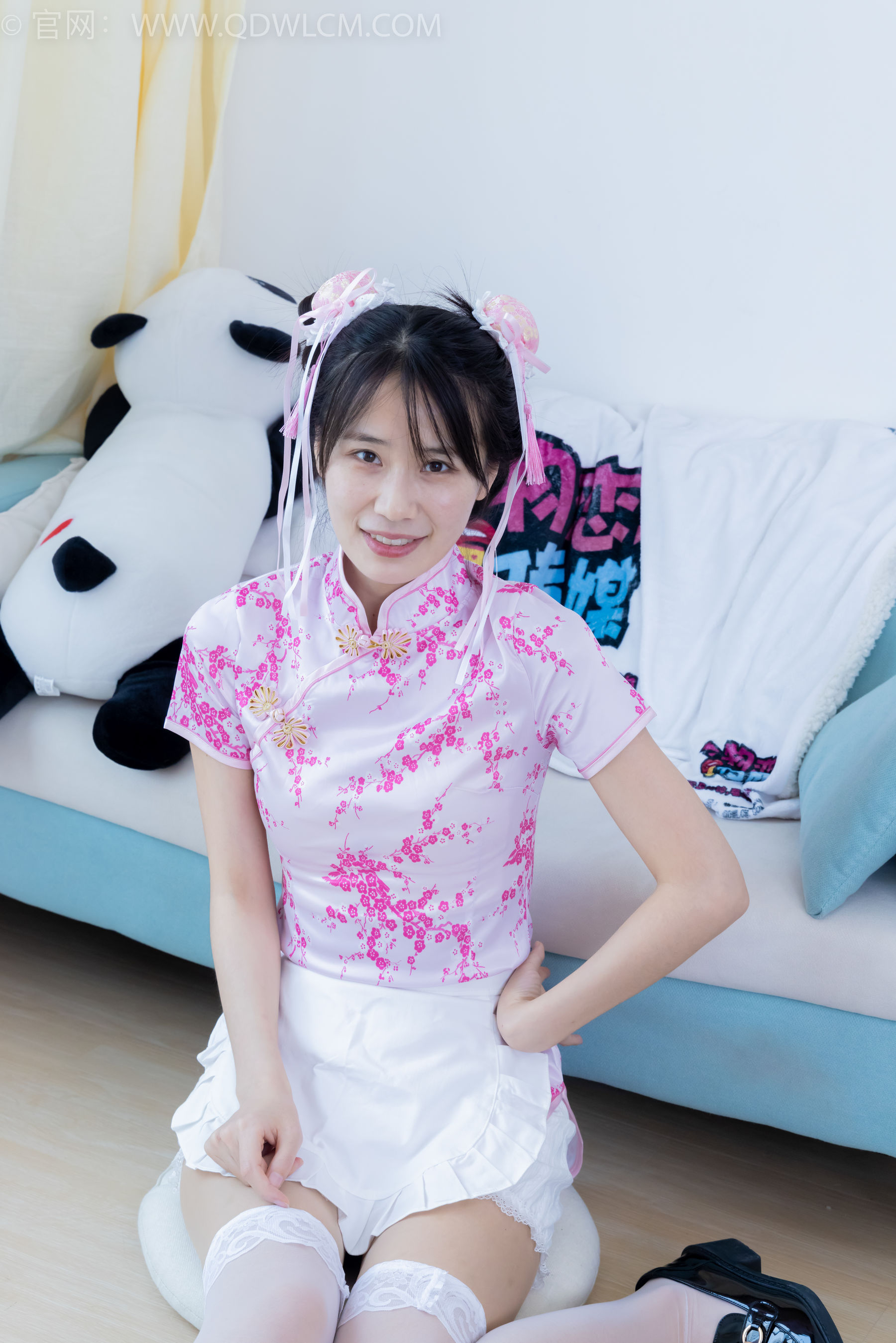 View - 物恋传媒 - Chiness Model  No.2130 菜菜 - 粉红泡泡 - 图库库