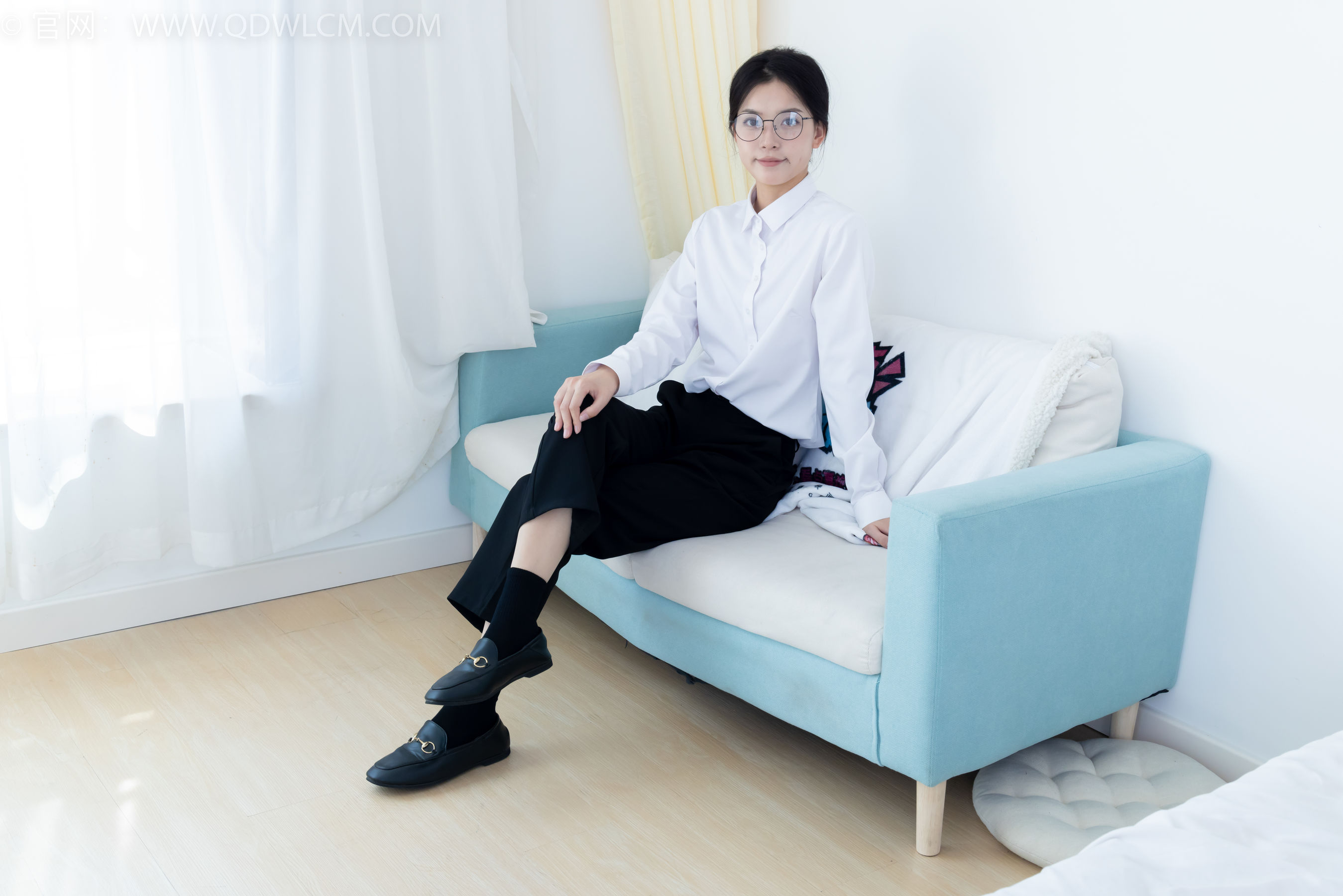 View - 物恋传媒 - Chiness Model  No.2126 茯苓 - 泛黄的相片 - 图库库