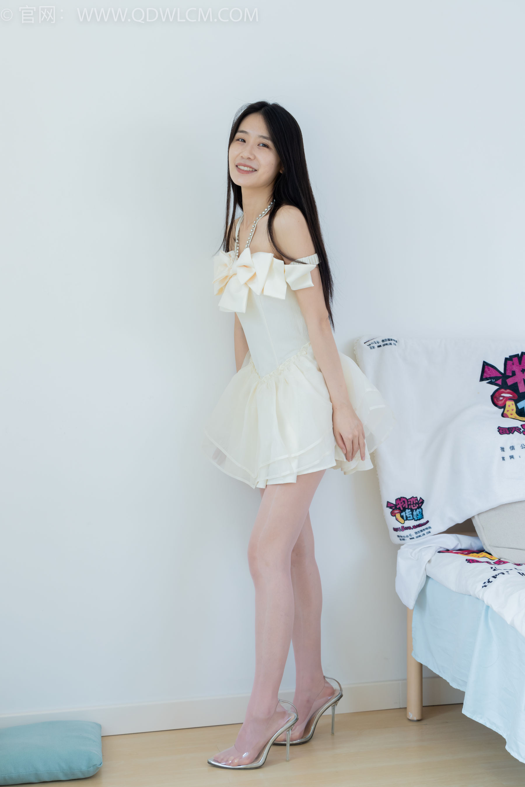View - 物恋传媒 - Chiness Model  No.2123 菜菜 - 童话小鹿 - 图库库