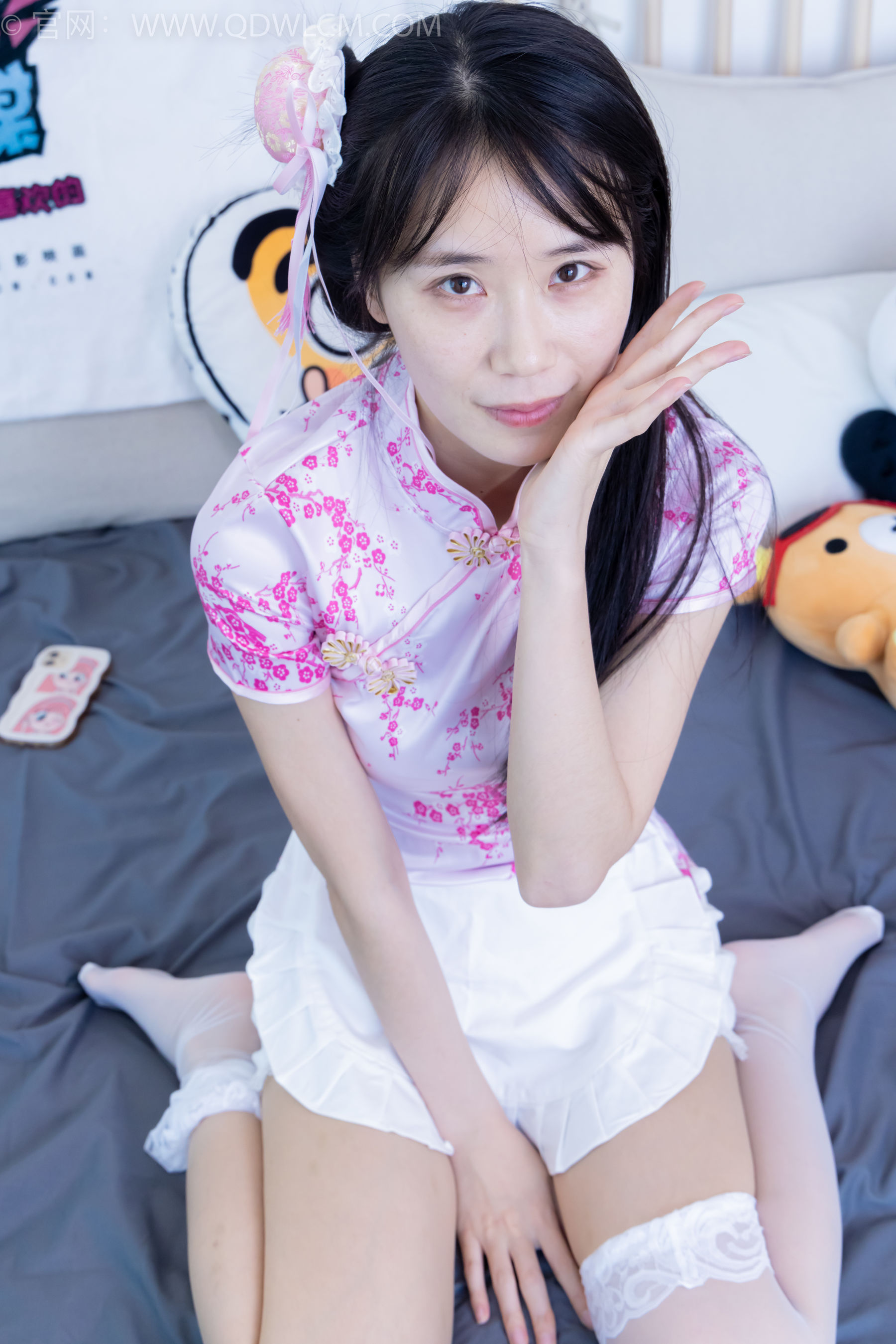 View - 物恋传媒 - Chiness Model  No.2130 菜菜 - 粉红泡泡 - 图库库