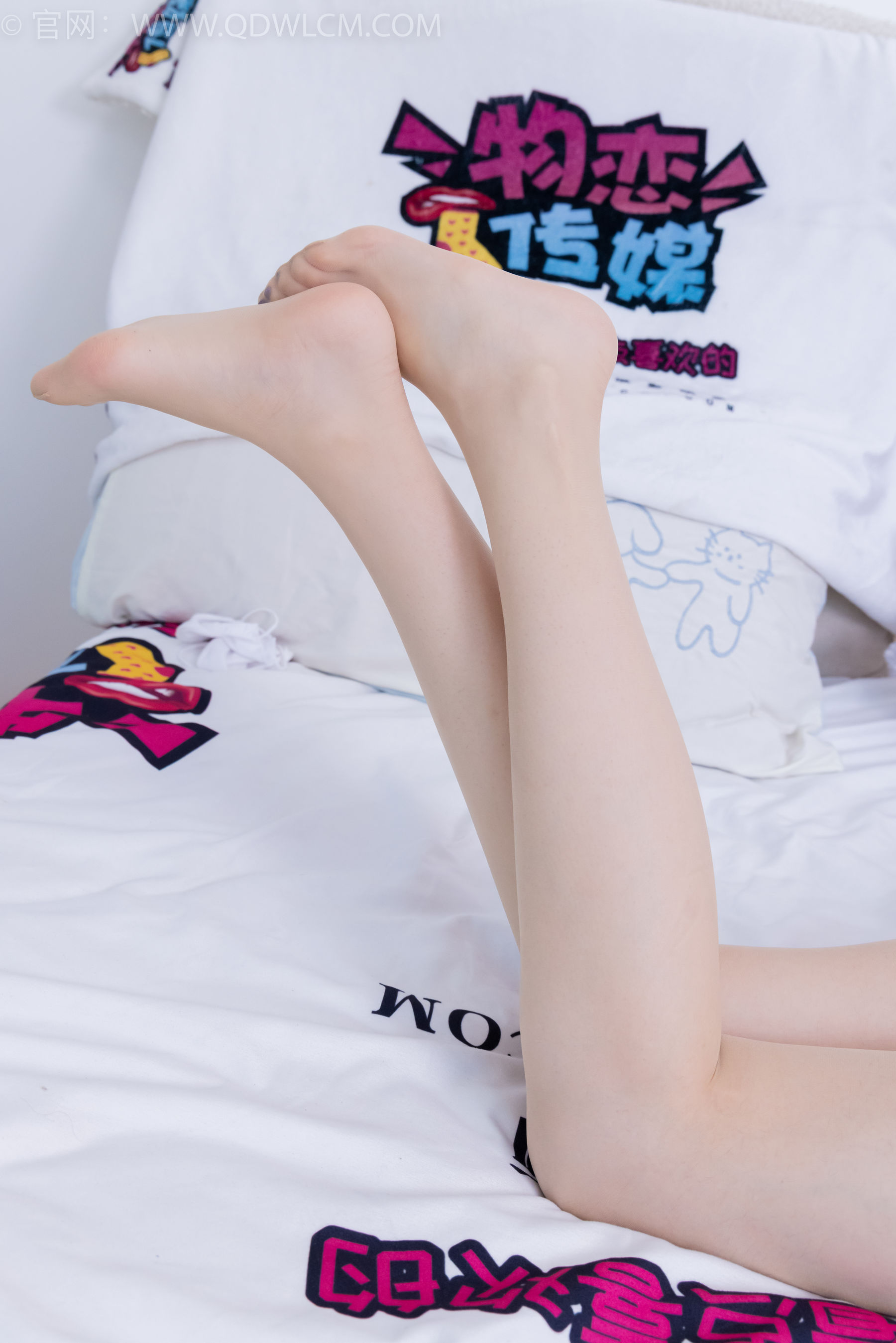 View - 物恋传媒 - Chiness Model  No.2129 恬恬 - 相思愈浓 - 图库库