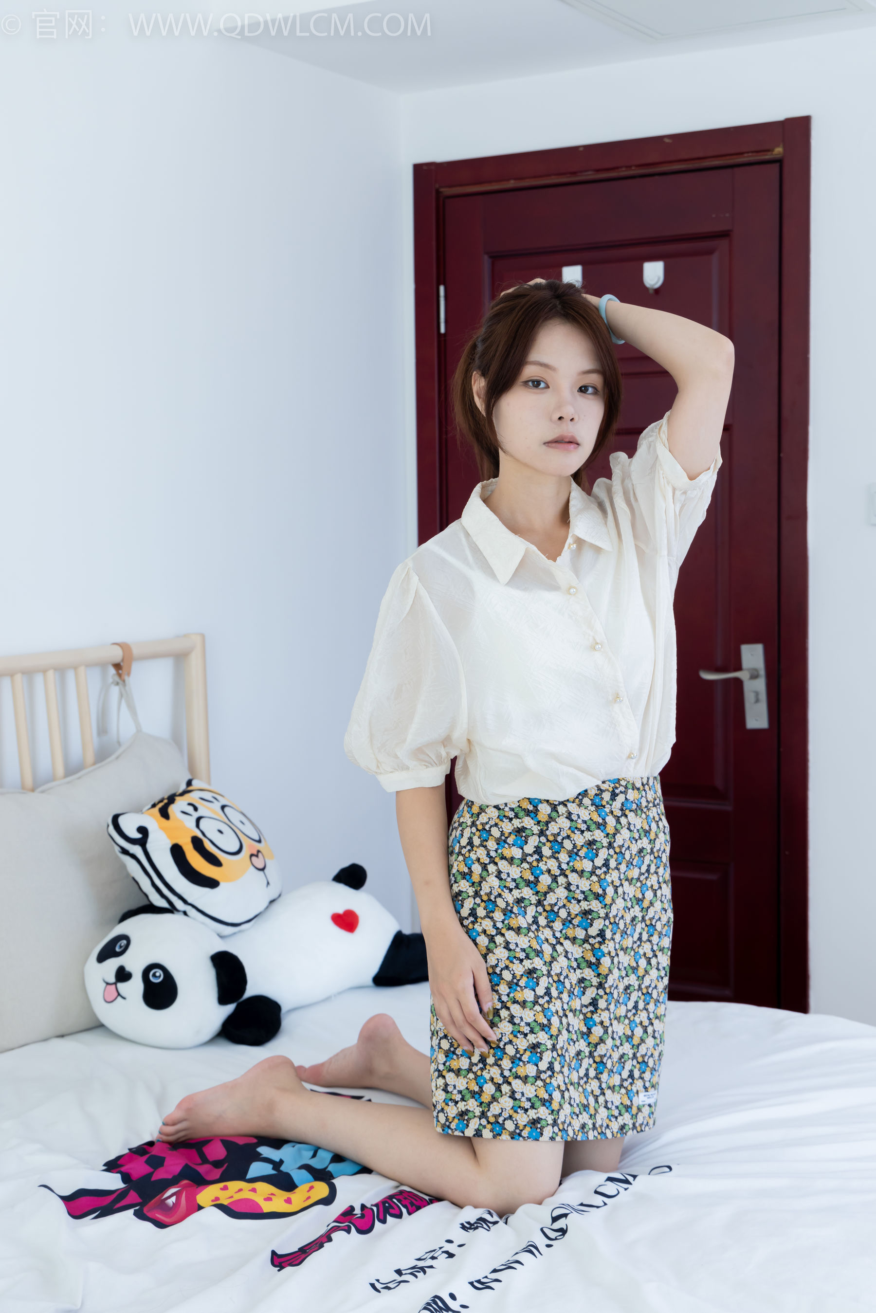 View - 物恋传媒 - Chiness Model  No.2127 舒舒 - 心底的眷恋 - 图库库