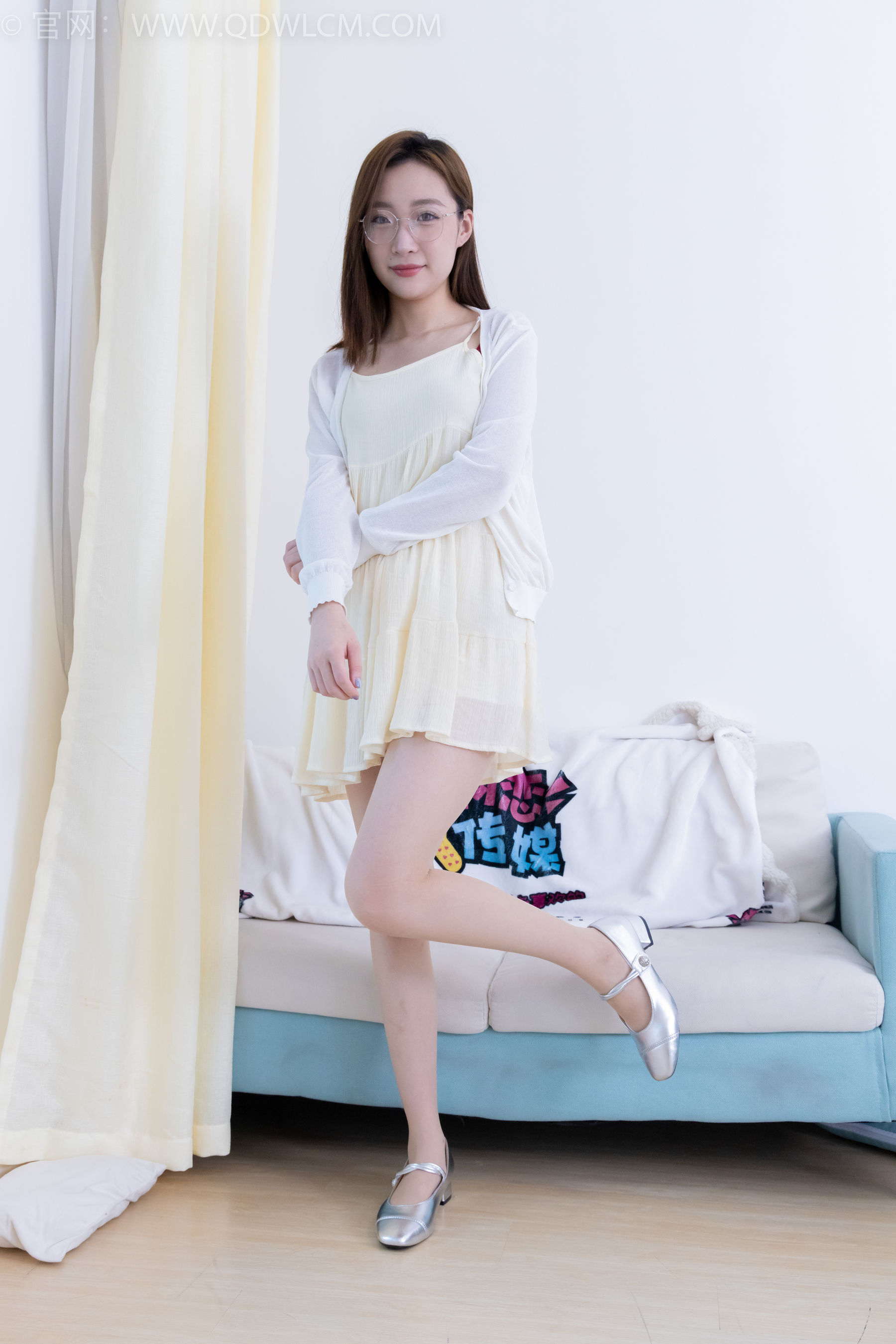 View - 物恋传媒 - Chiness Model  No.2129 恬恬 - 相思愈浓 - 图库库