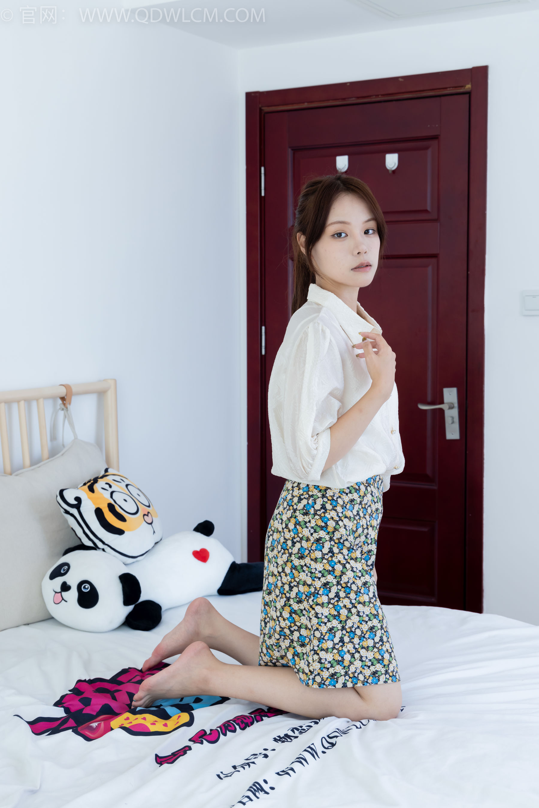 View - 物恋传媒 - Chiness Model  No.2127 舒舒 - 心底的眷恋 - 图库库