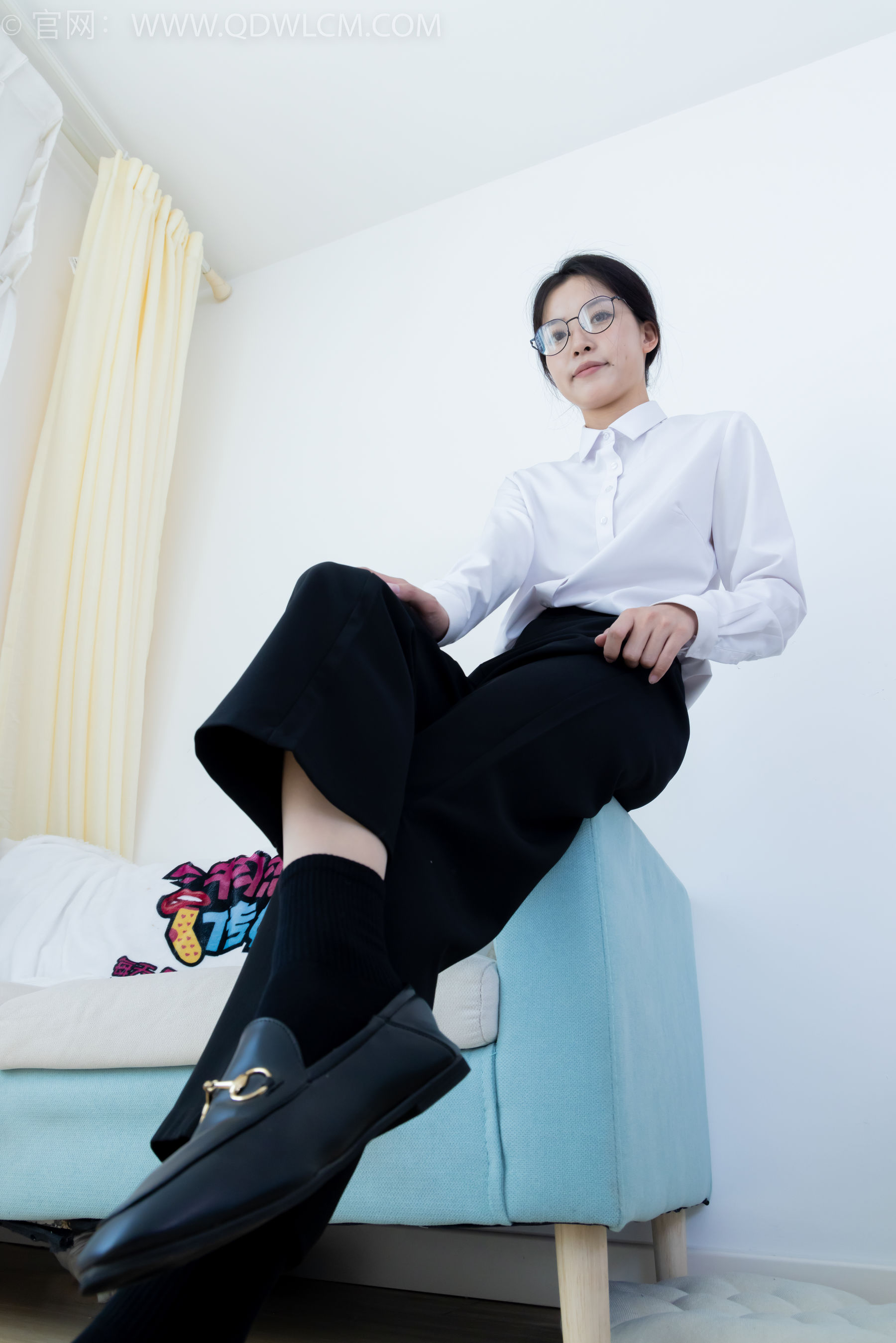 View - 物恋传媒 - Chiness Model  No.2126 茯苓 - 泛黄的相片 - 图库库