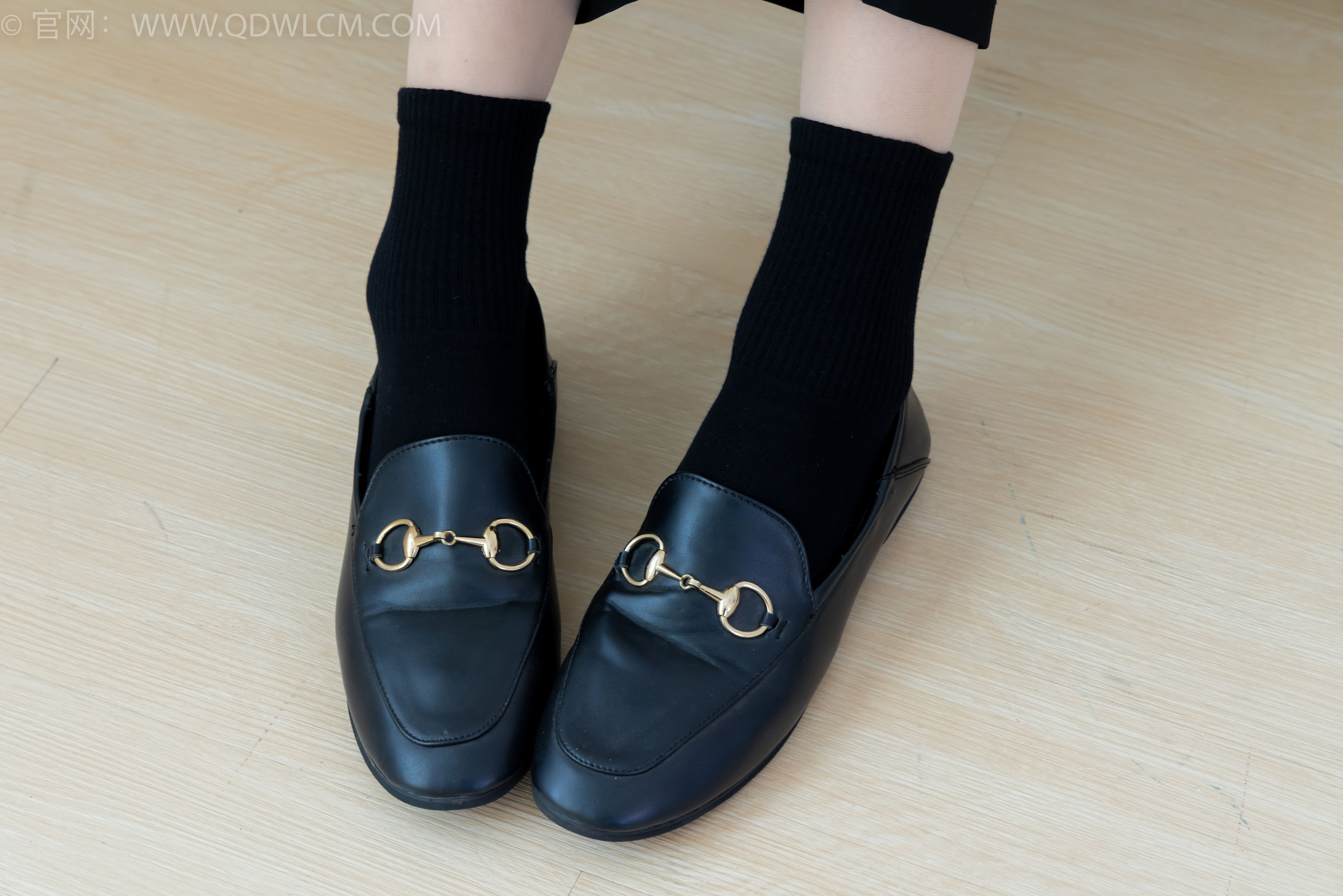 View - 物恋传媒 - Chiness Model  No.2126 茯苓 - 泛黄的相片 - 图库库