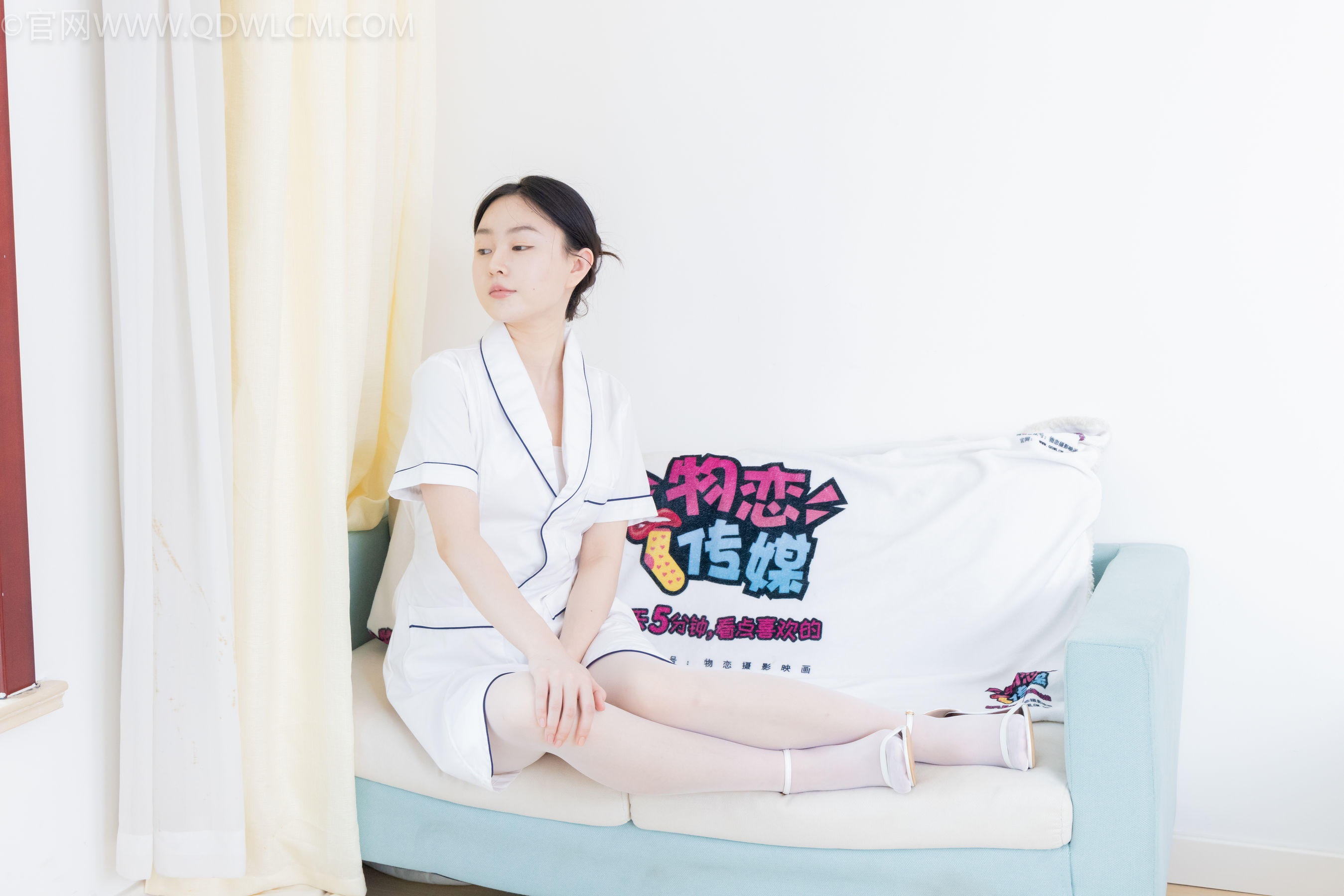 View - 物恋传媒 - Chiness Model  No.2142 美兔 -纯与白 - 图库库