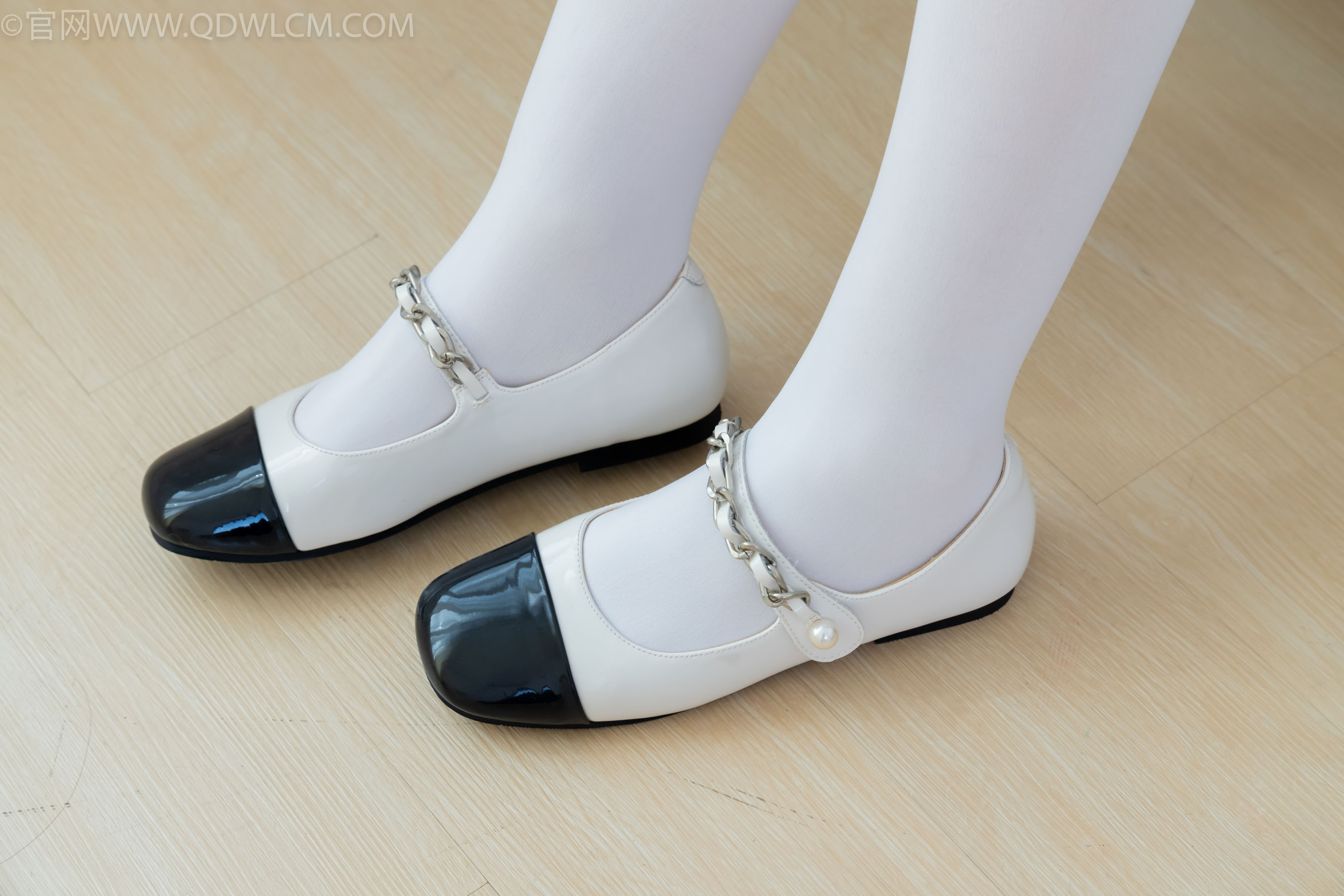 View - 物恋传媒 - Chiness Model  No.2148 小新 -冷暖交织 - 图库库