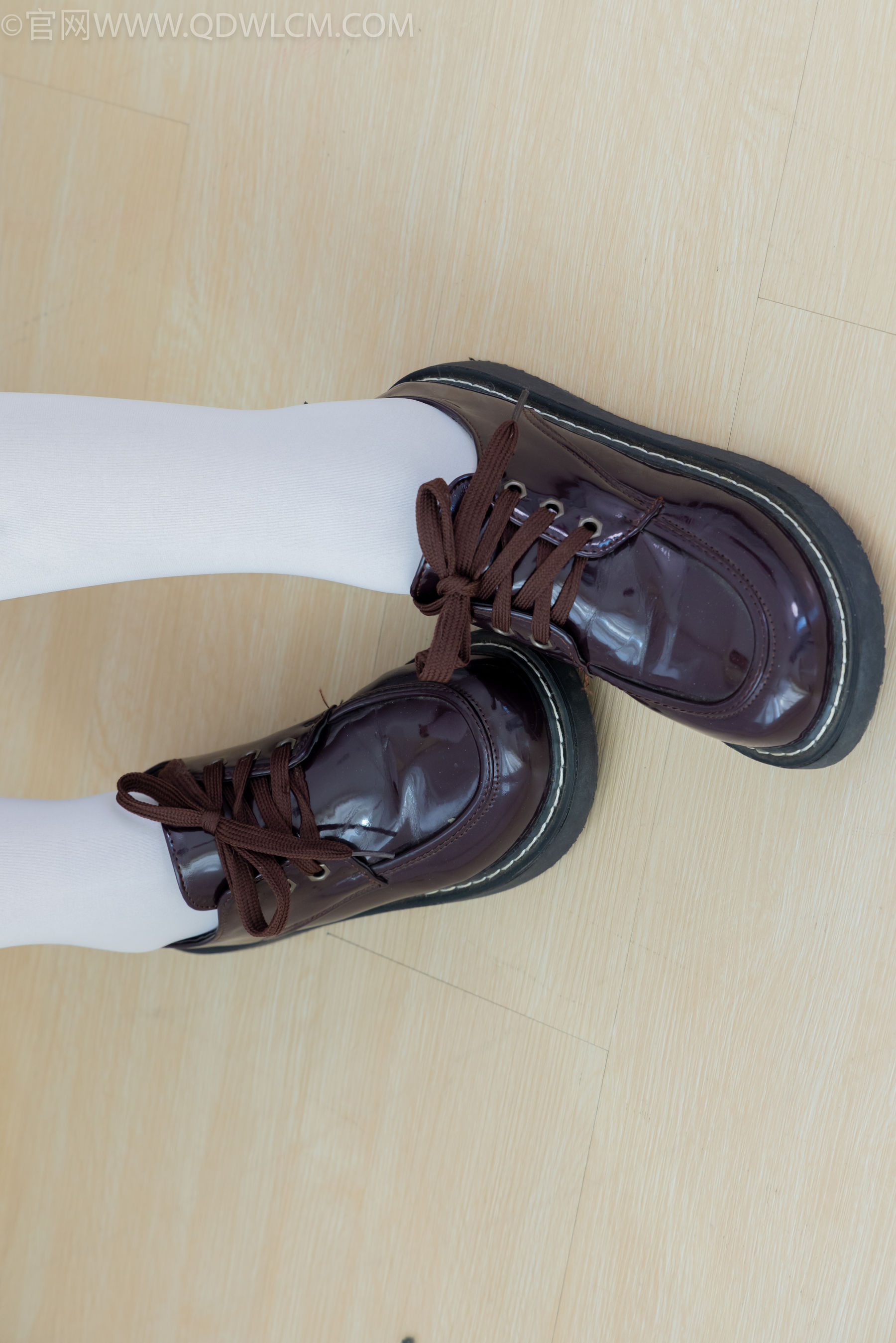 View - 物恋传媒 - Chiness Model  No.2149 小芙 -午后的静谧 - 图库库