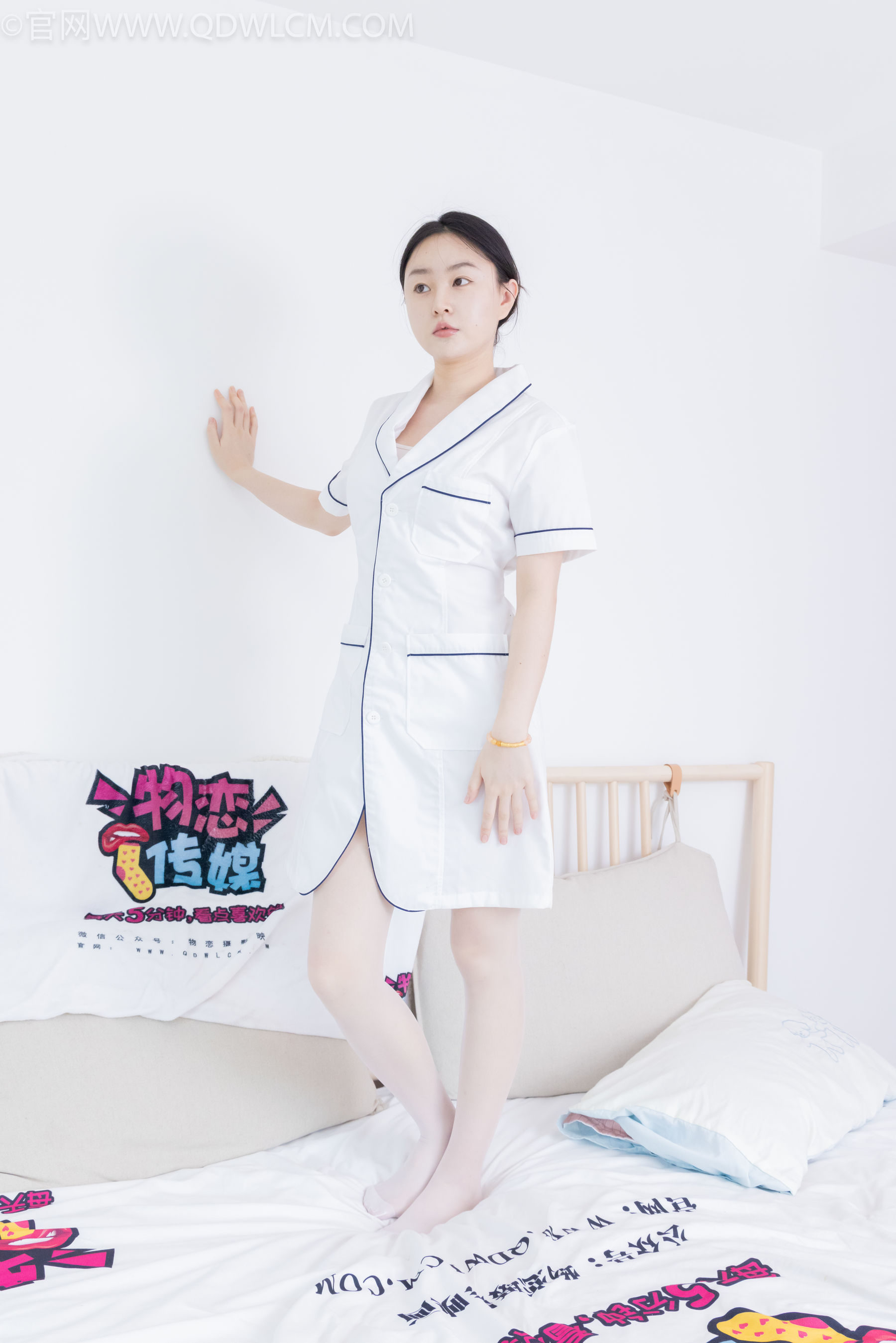 View - 物恋传媒 - Chiness Model  No.2142 美兔 -纯与白 - 图库库