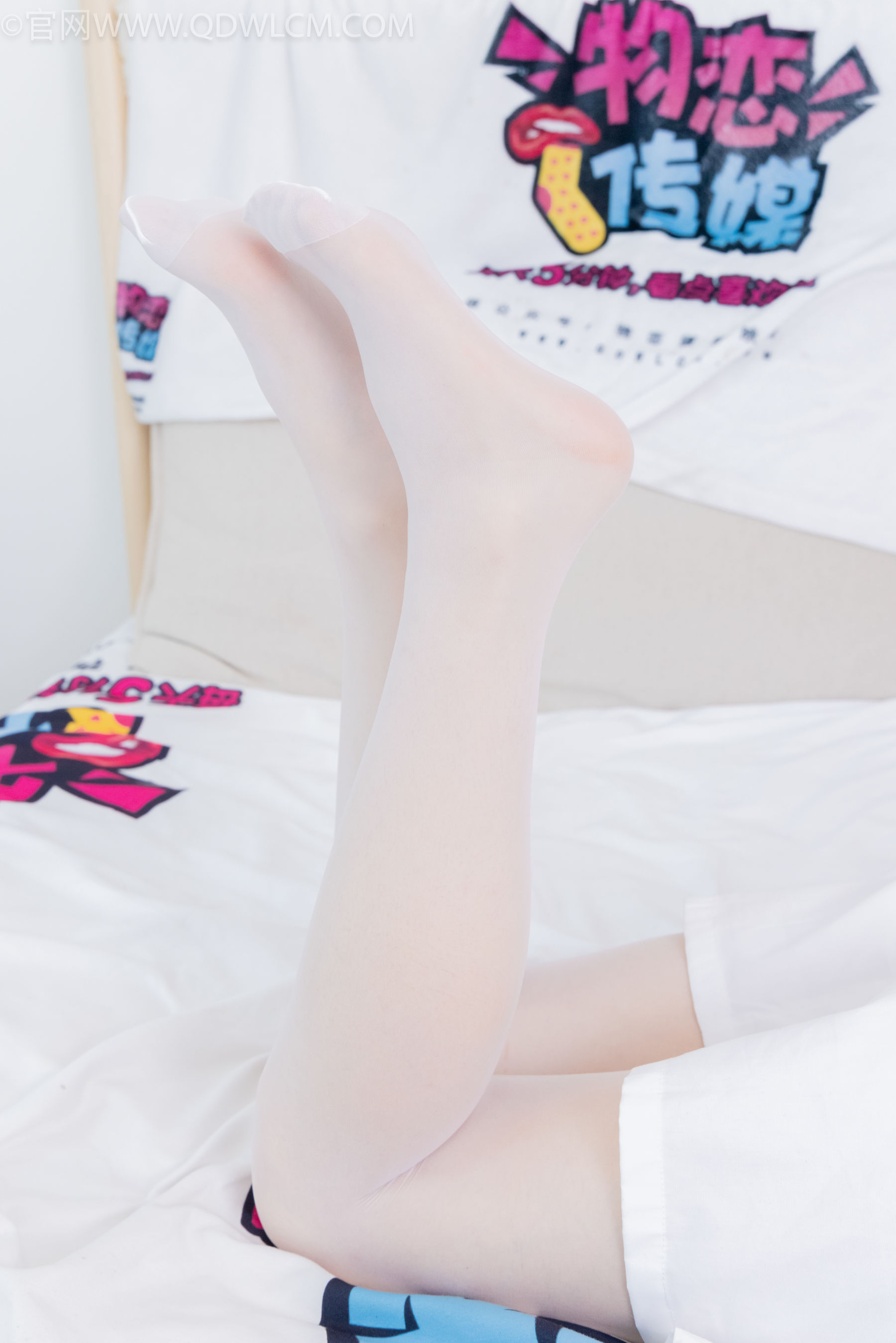 View - 物恋传媒 - Chiness Model  No.2142 美兔 -纯与白 - 图库库