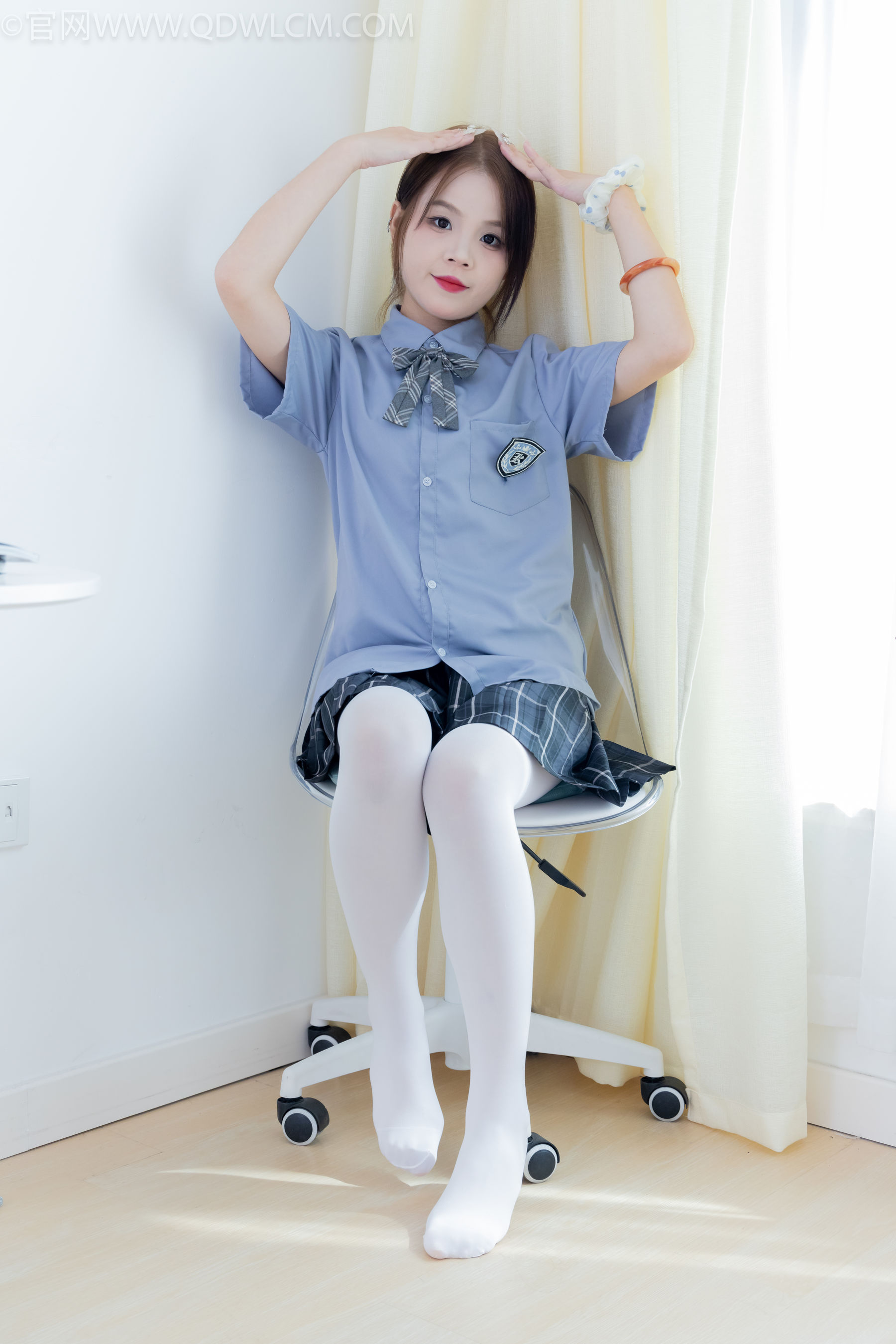 View - 物恋传媒 - Chiness Model  No.2149 小芙 -午后的静谧 - 图库库