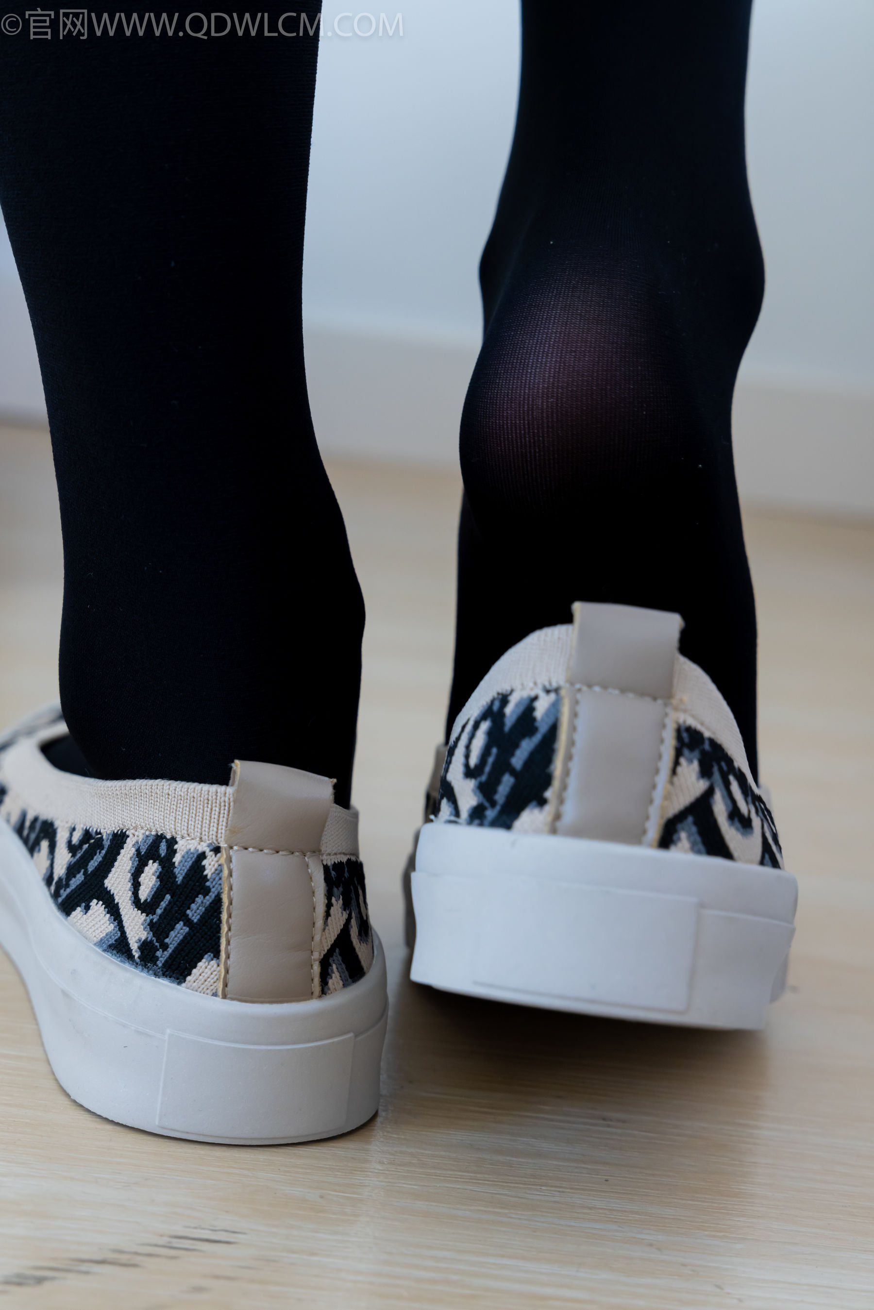 View - 物恋传媒 - Chiness Model  No.2139 茯苓 -夜月 - 图库库