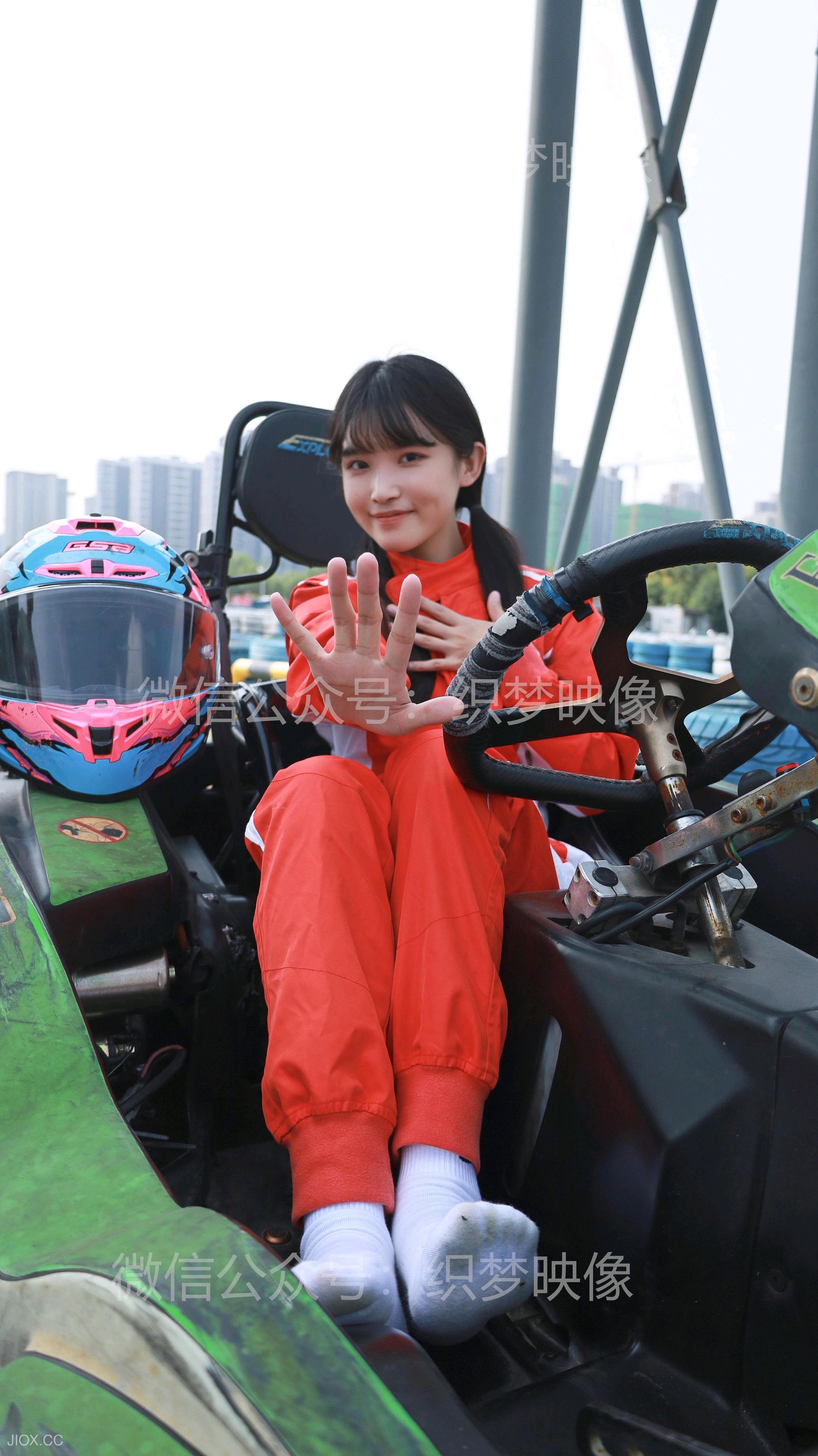 [织梦映像] 寻梦飞车/(288P)