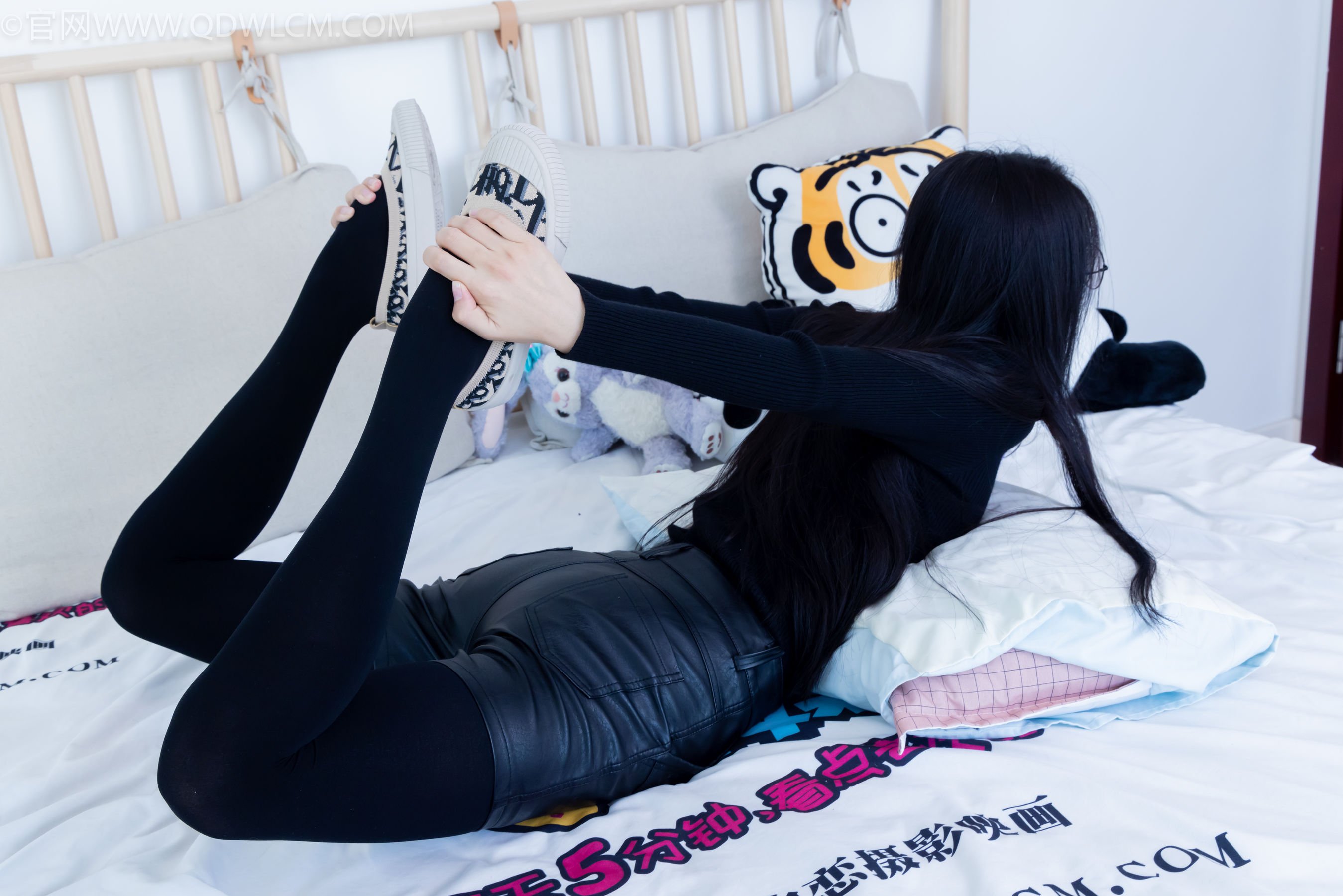 View - 物恋传媒 - Chiness Model  No.2139 茯苓 -夜月 - 图库库