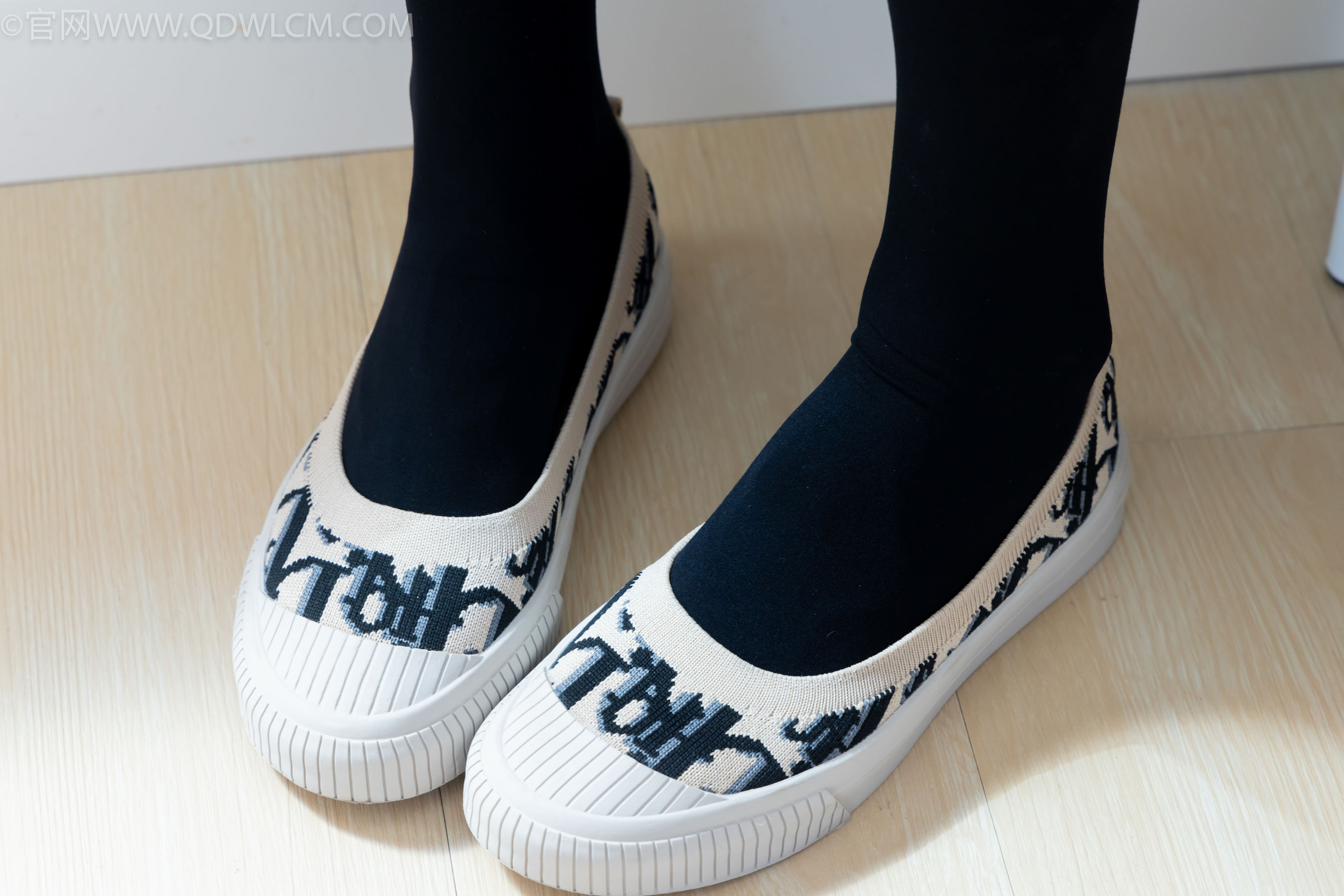 View - 物恋传媒 - Chiness Model  No.2139 茯苓 -夜月 - 图库库