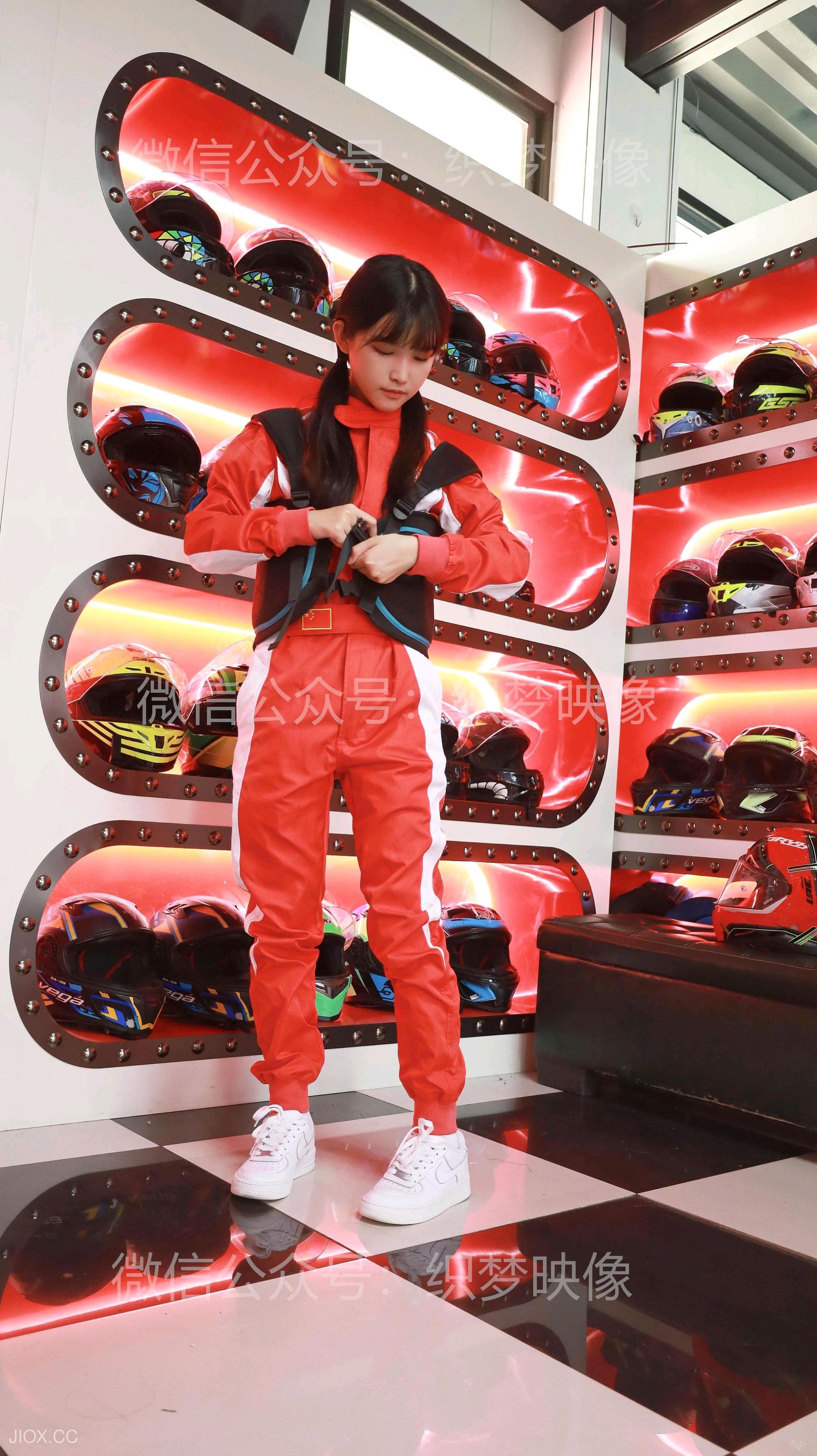 [织梦映像] 寻梦飞车/(288P)