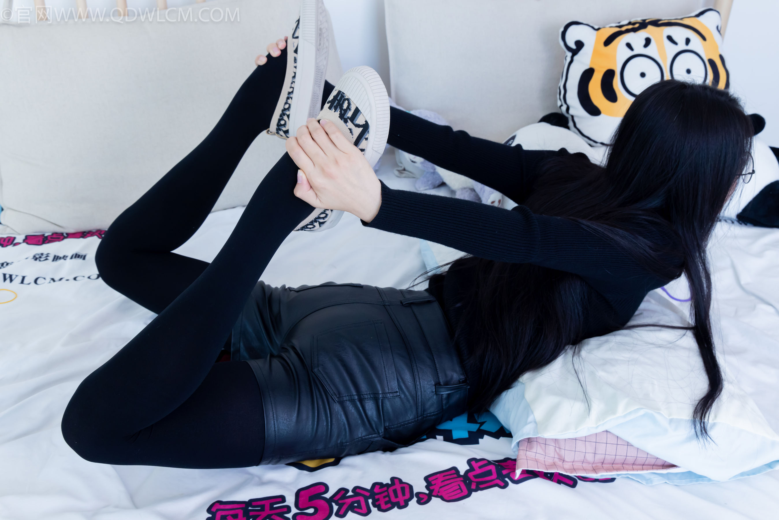 View - 物恋传媒 - Chiness Model  No.2139 茯苓 -夜月 - 图库库