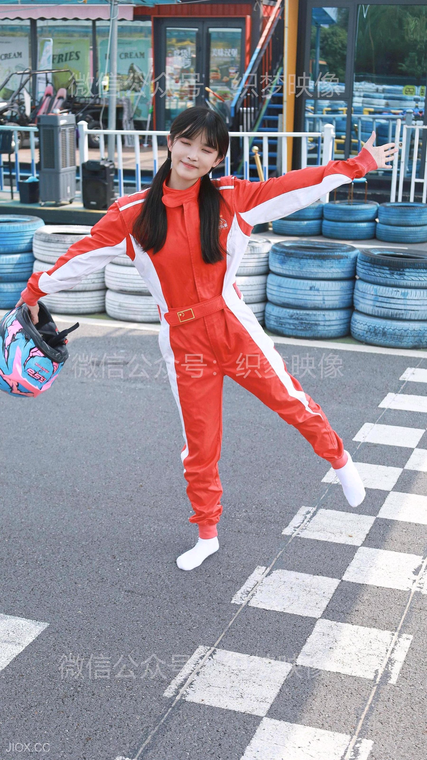 [织梦映像] 寻梦飞车/(288P)