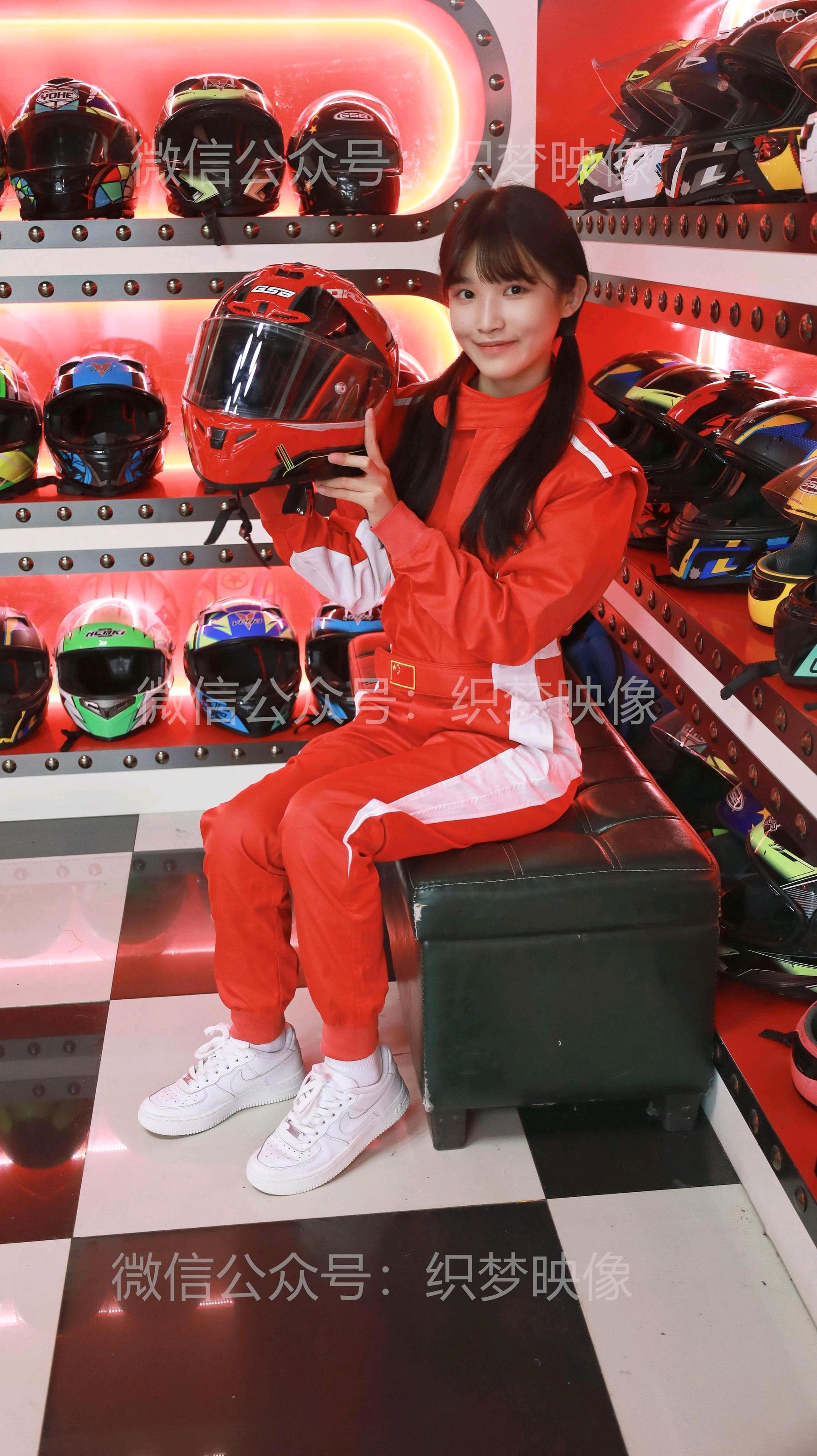 [织梦映像] 寻梦飞车/(288P)