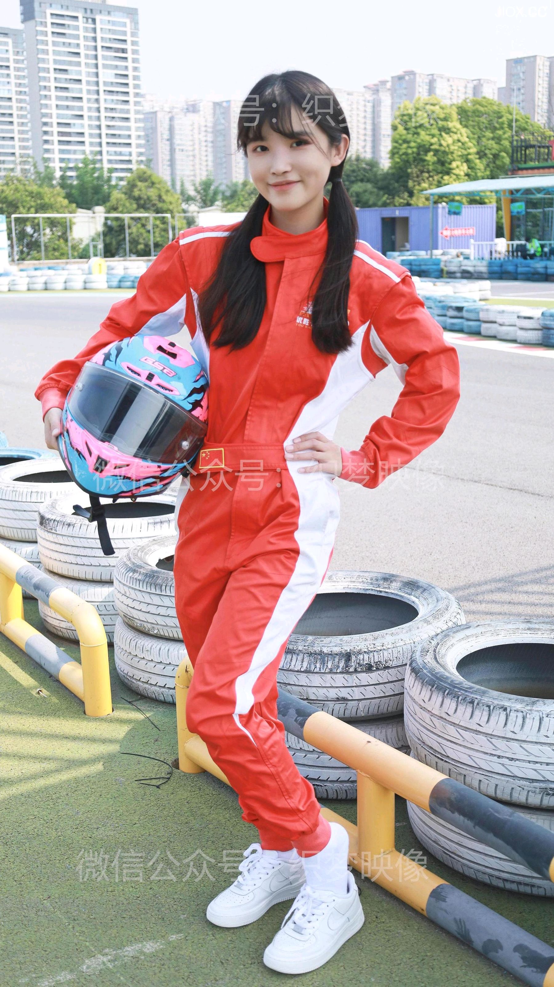 [织梦映像] 寻梦飞车/(288P)