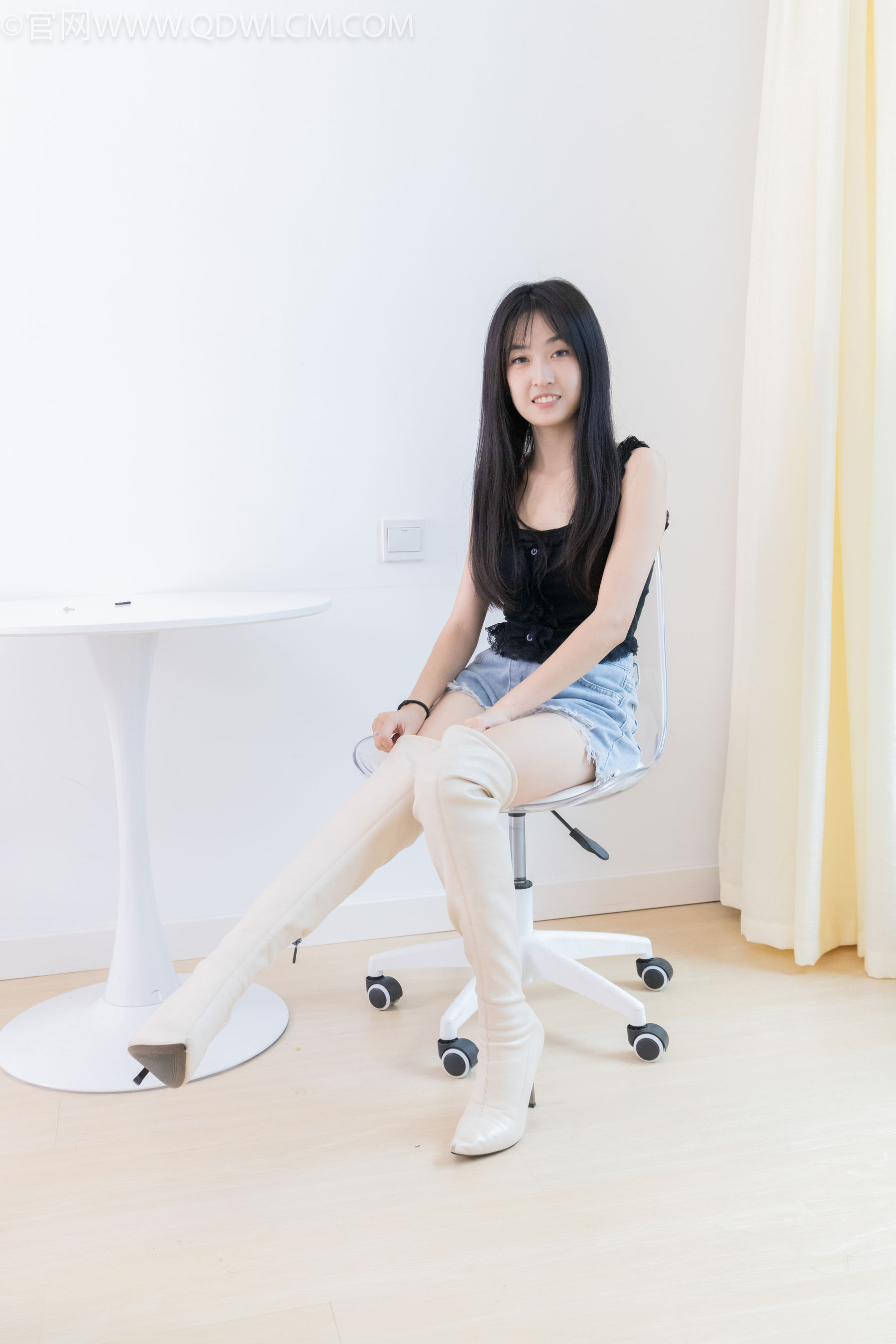 View - 物恋传媒 - Chiness Model  No.2141 嘉木 -笑容的力量 - 图库库