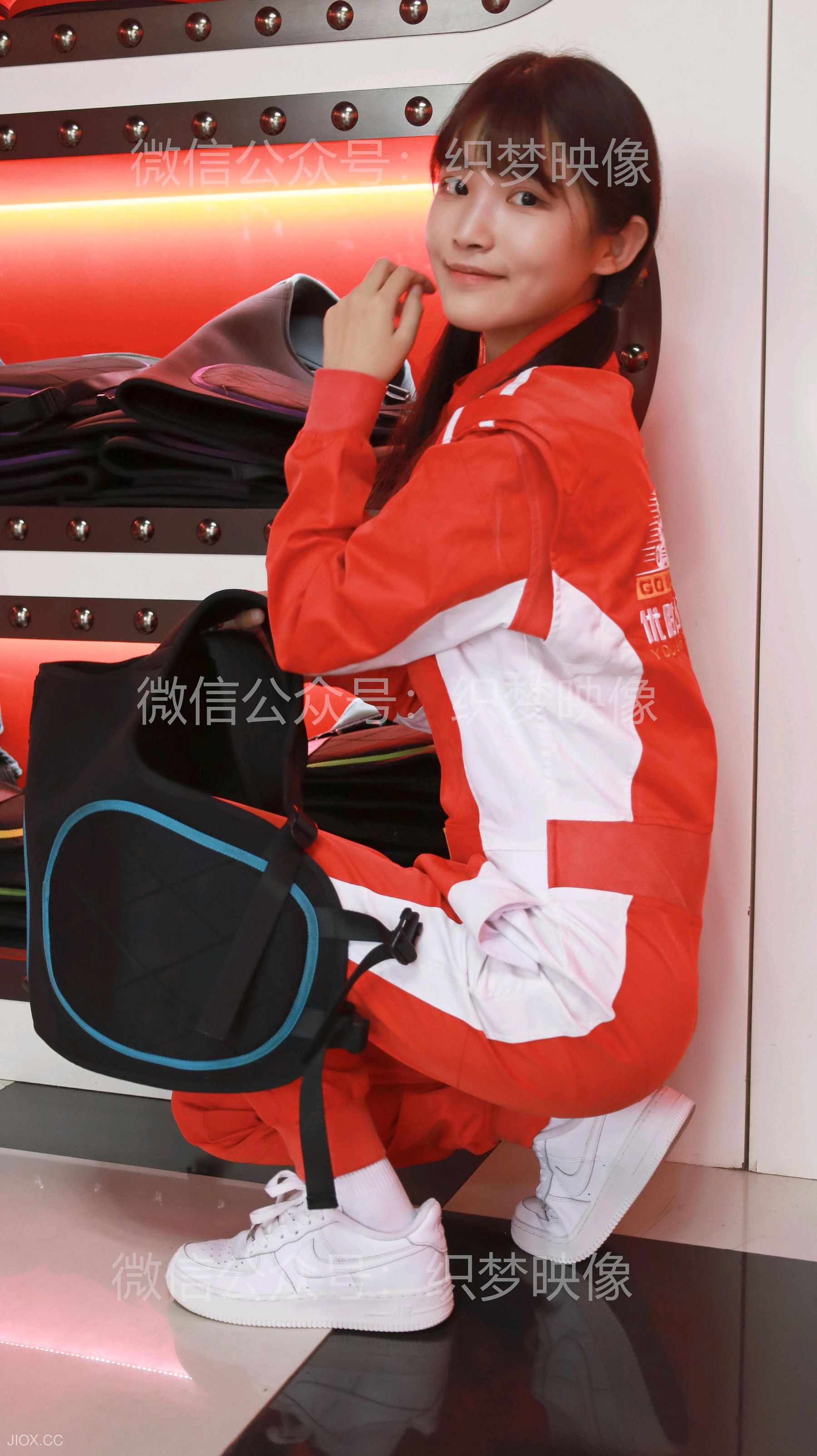 [织梦映像] 寻梦飞车/(288P)